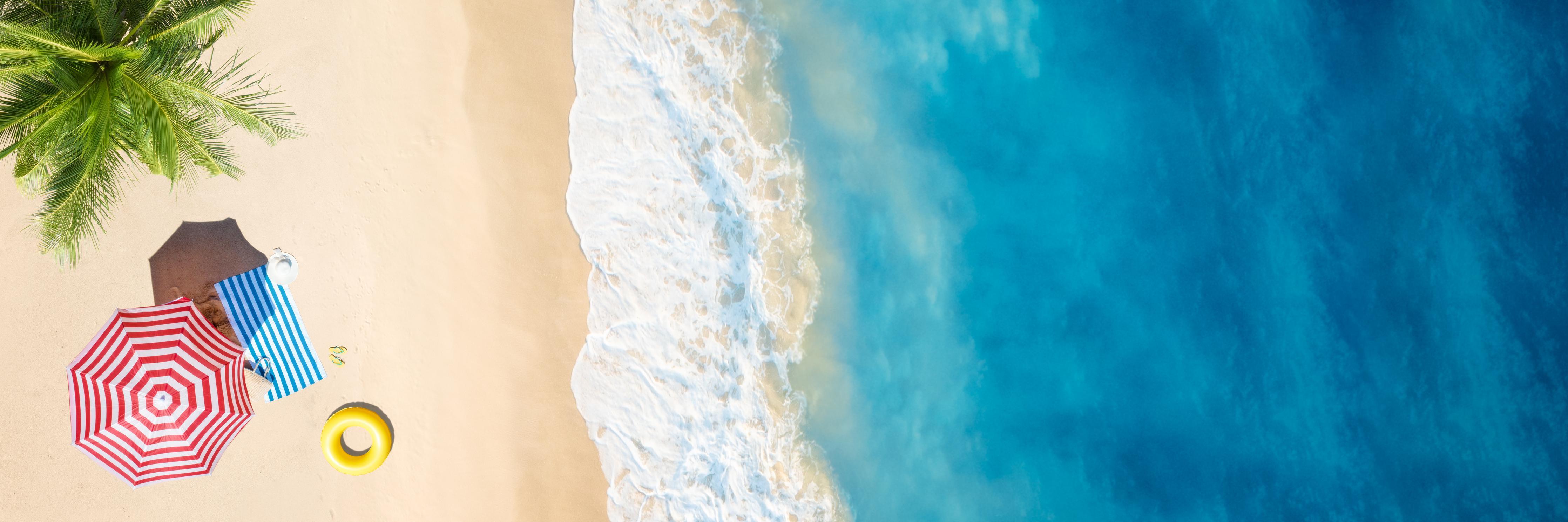 Küchenrückwand-Luftaufnahme von Regenschirm