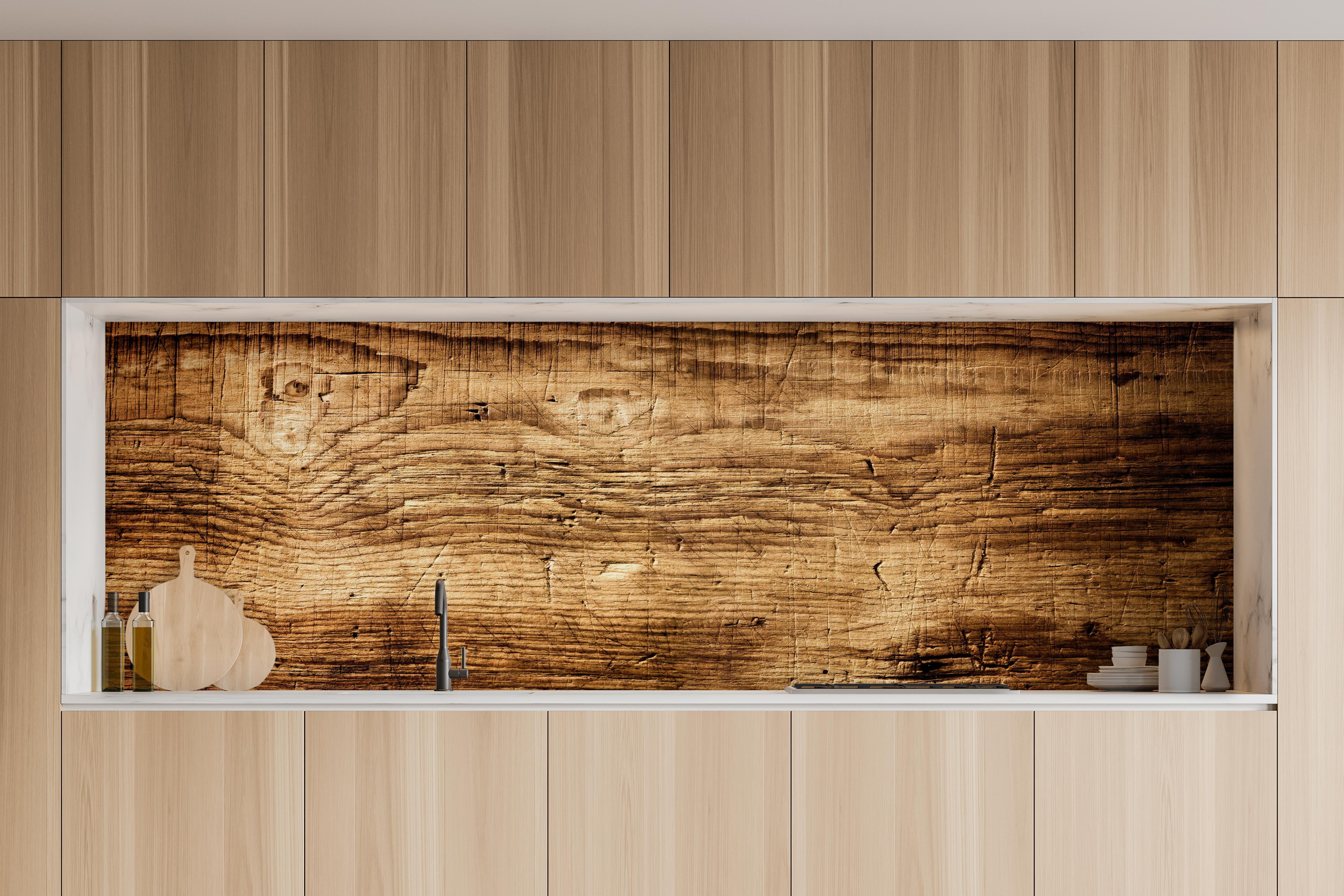 Küche - Schönes Eichenholz in charakteristischer Vollholz-Küche mit modernem Gasherd