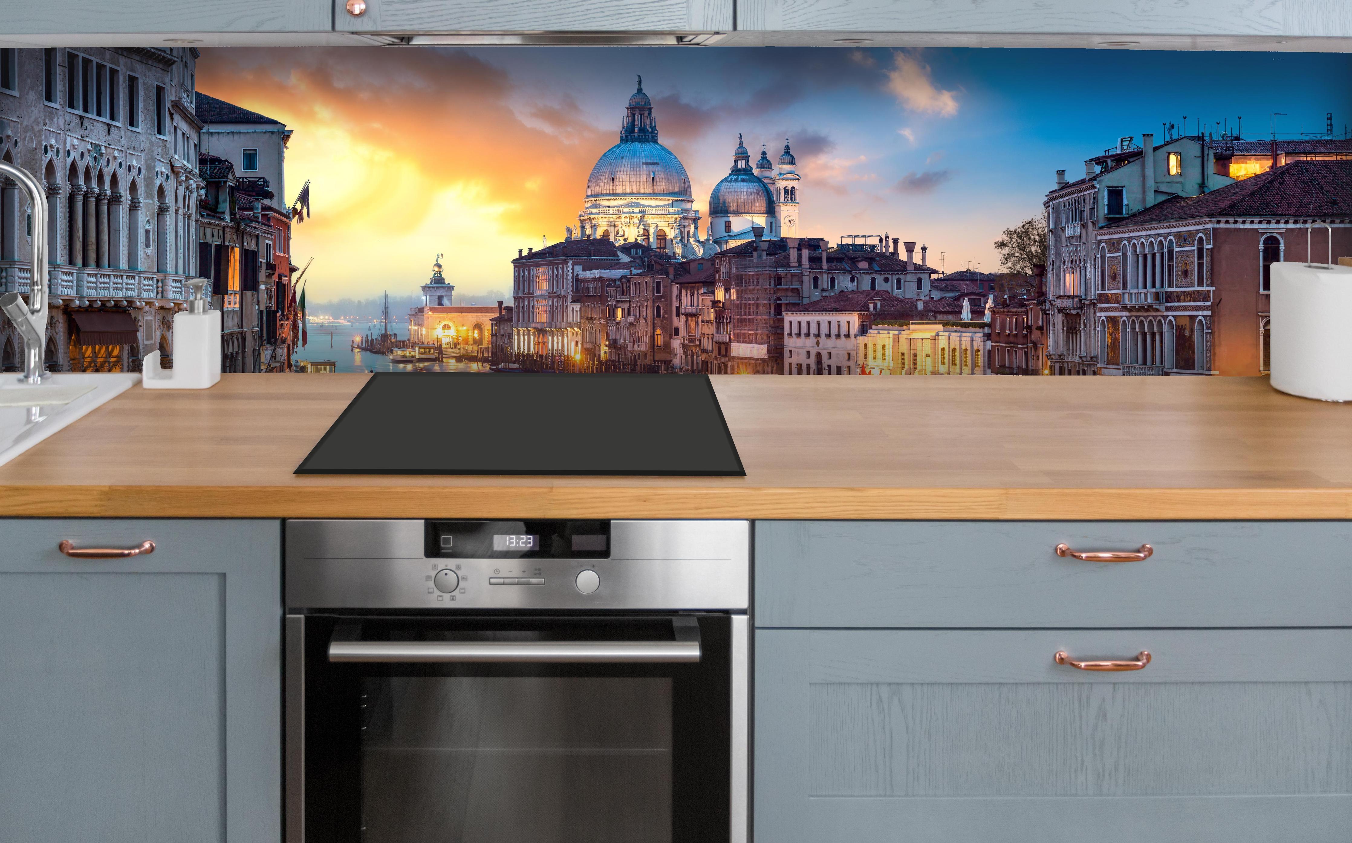 Küche - Sonnenuntergang am Canal Grande - Venedig 2 über polierter Holzarbeitsplatte mit Cerankochfeld