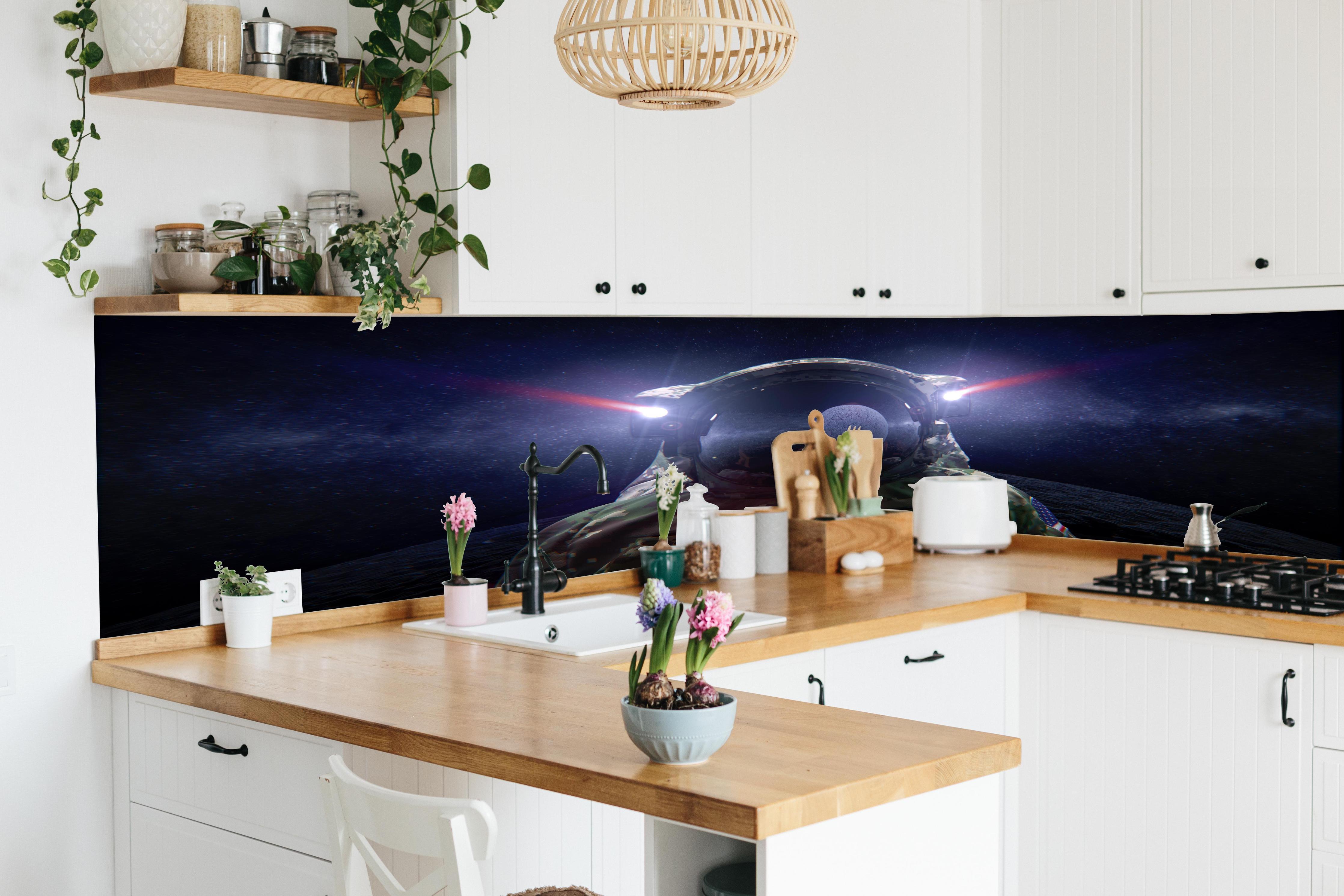 Küche - Space Force Soldat im Tarnanzug in lebendiger Küche mit bunten Blumen