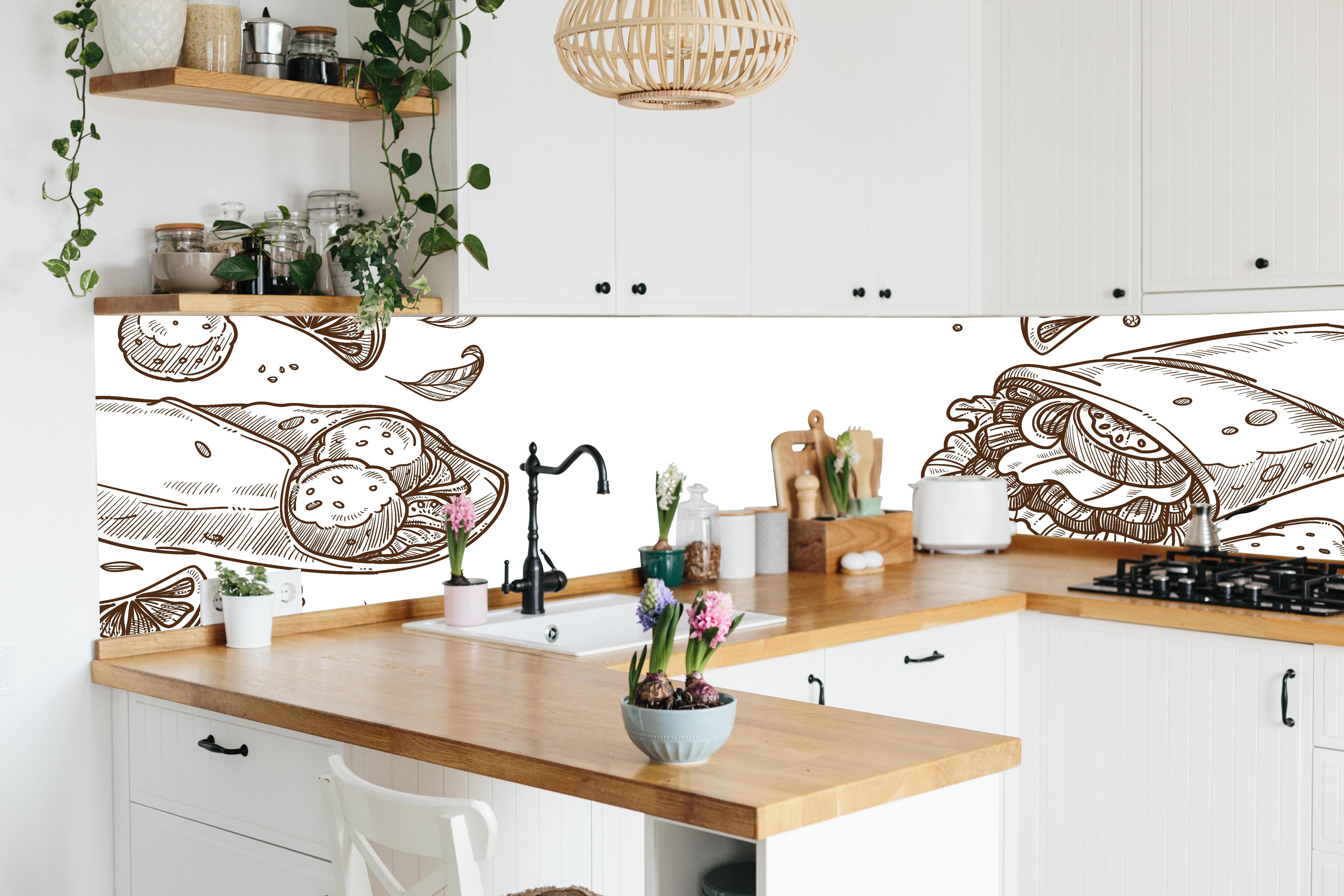 Küche - Künstlerische Wrap-Zeichnung in Schwarz-Weiß hinter weißen Hochglanz-Küchenregalen und schwarzem Wasserhahn