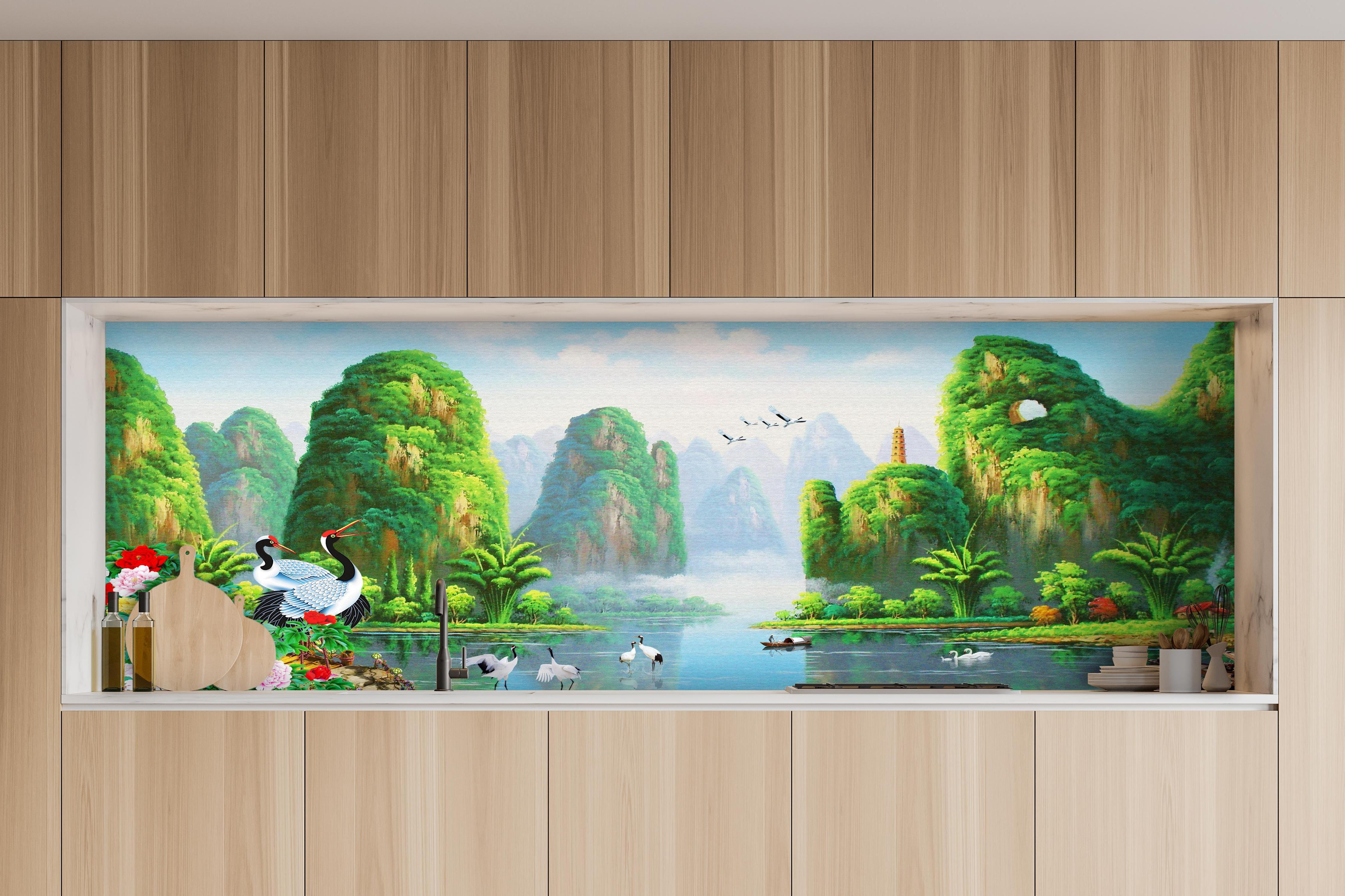 Küche - Vogelarten mit wunderschöner Berg/See Aussicht hinter weißen Hochglanz-Küchenregalen und schwarzem Wasserhahn