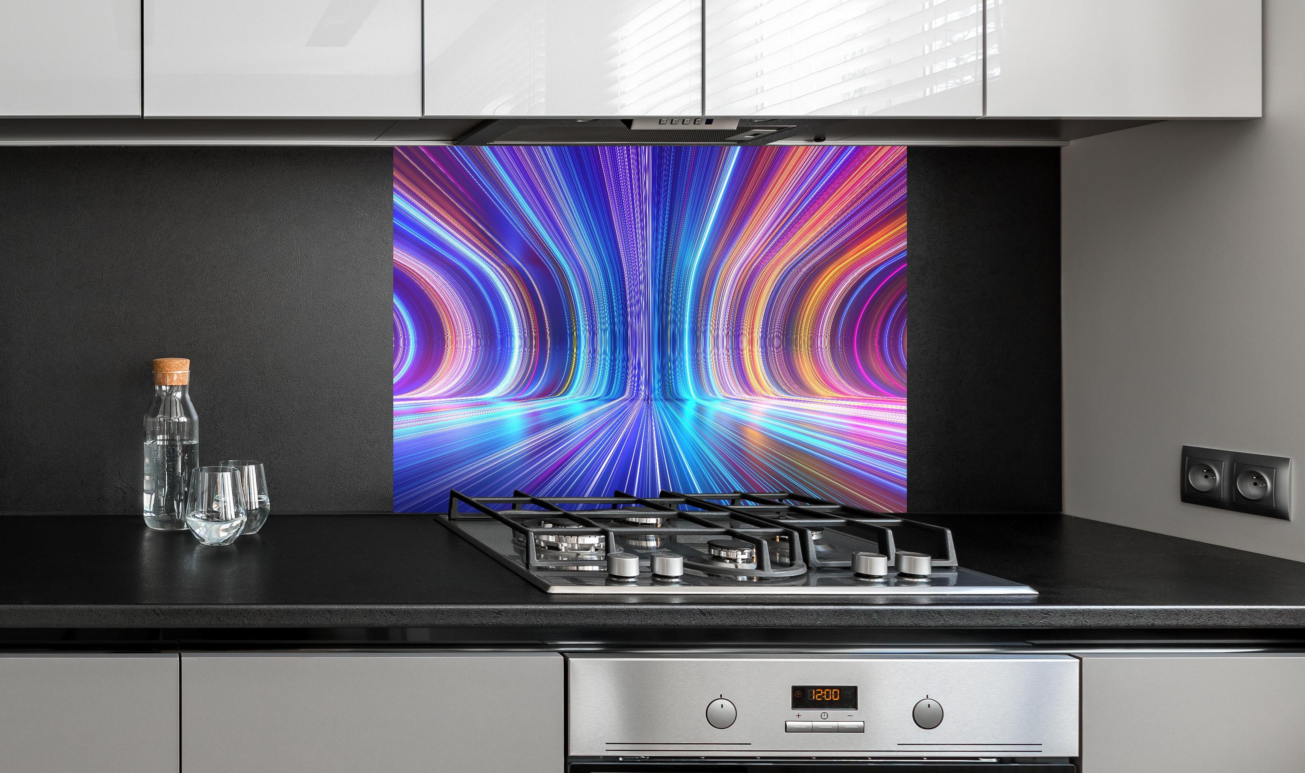 Spritzschutz - 3D Rendering - Zukunft hinter einem Cerankochfeld zwischen Holz-Kochutensilien