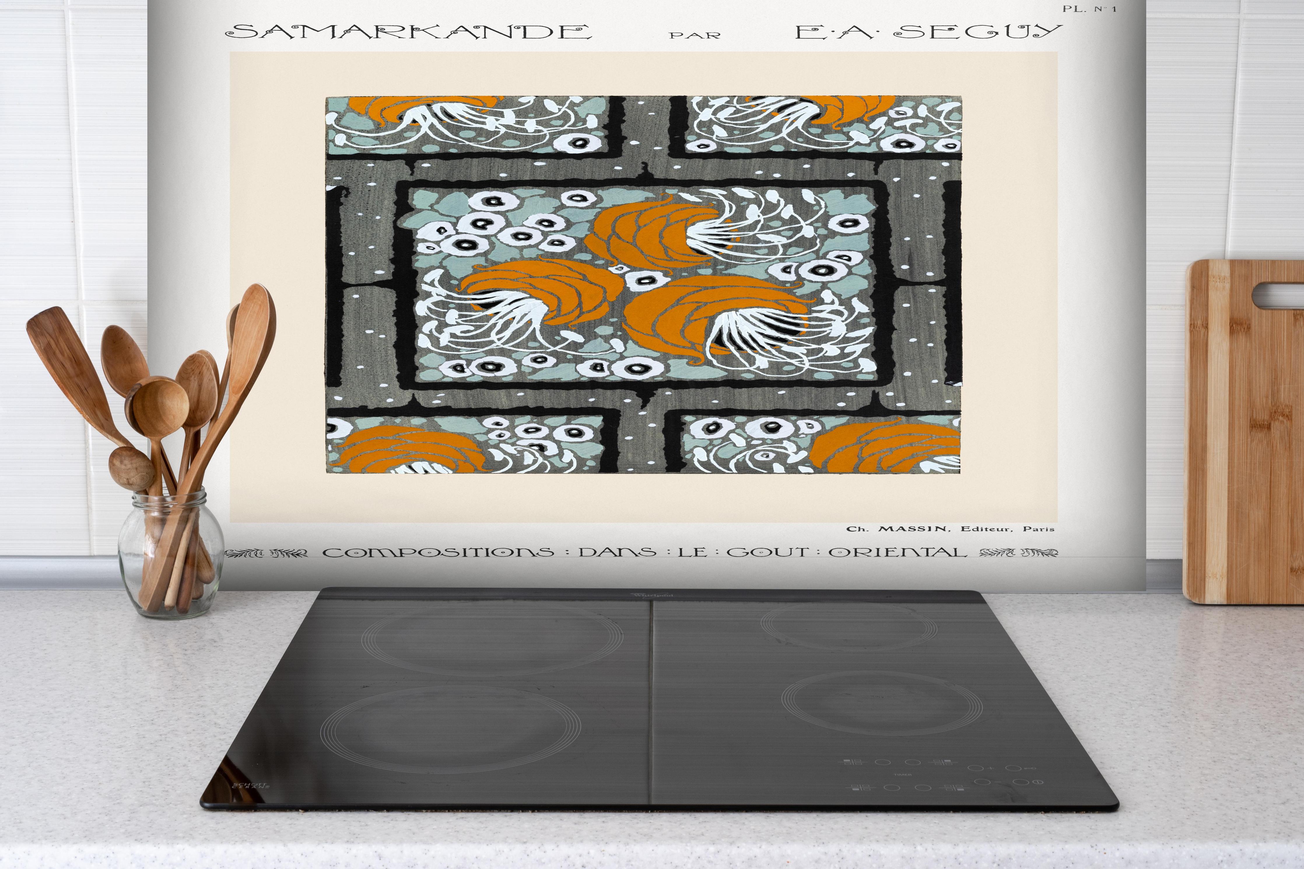 Spritzschutz - Abstrakte Blumentöpfe hinter einem Cerankochfeld zwischen Holz-Kochutensilien