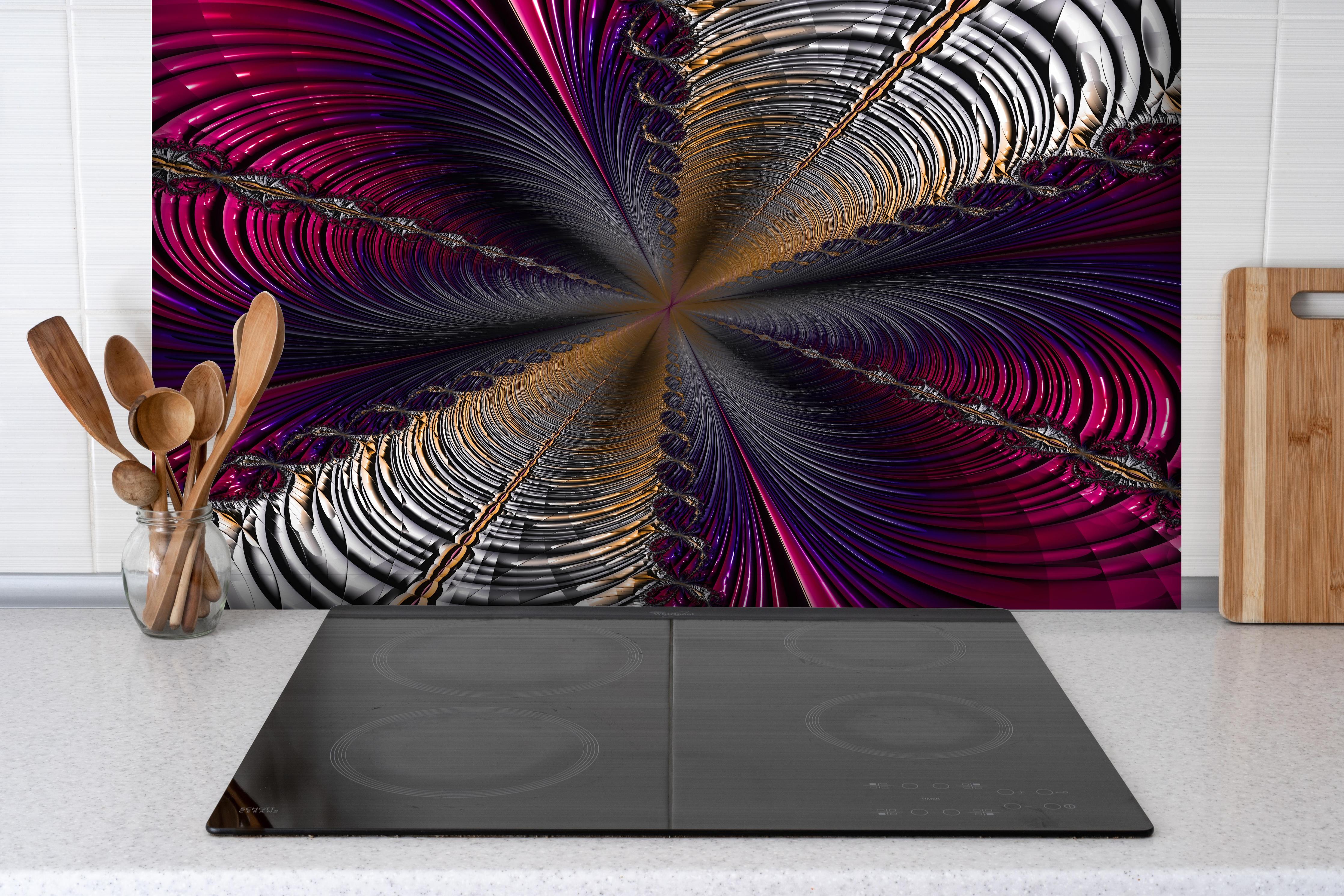 Spritzschutz - Abstrakter lila Tunnelblick hinter einem Cerankochfeld zwischen Holz-Kochutensilien