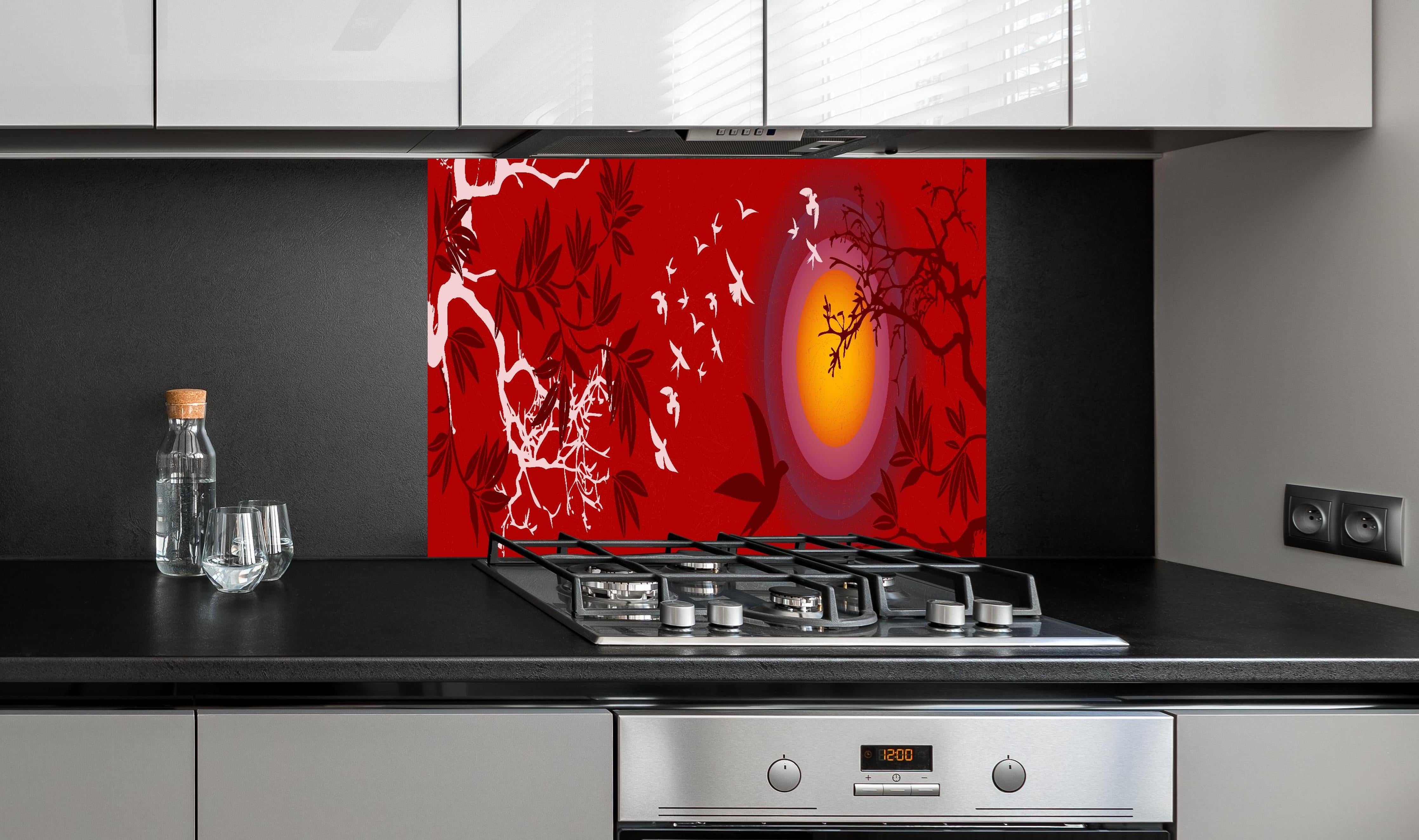 Spritzschutz - Asiatische Landschaft mit Sonnenuntergang hinter einem Cerankochfeld zwischen Holz-Kochutensilien