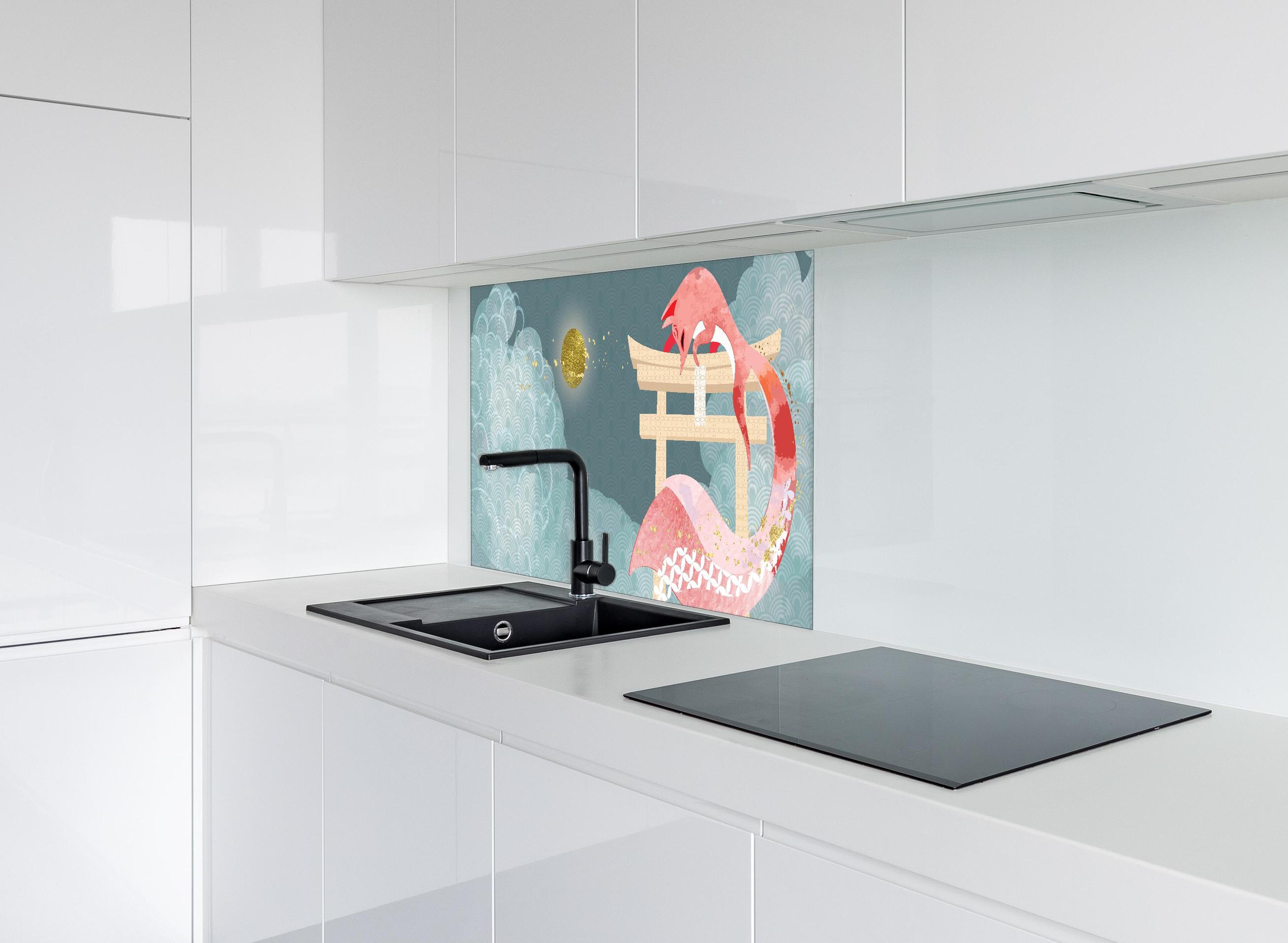 Spritzschutz - Asiatischer Drache, Mondnacht, kunstvolles Design hinter einem Cerankochfeld zwischen Holz-Kochutensilien