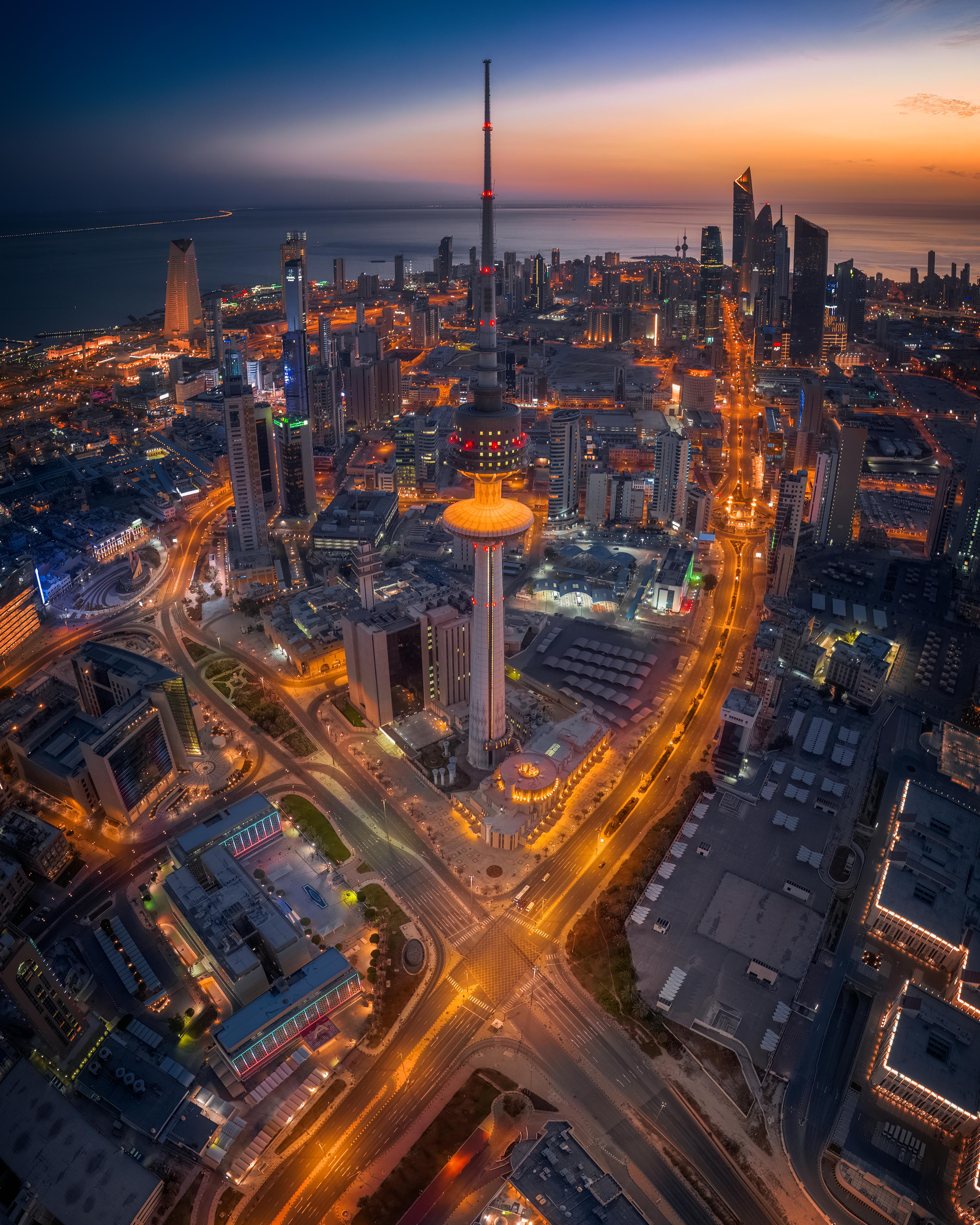 Spritzschutz-Atemberaubendes Abendpanorama Kuwait City