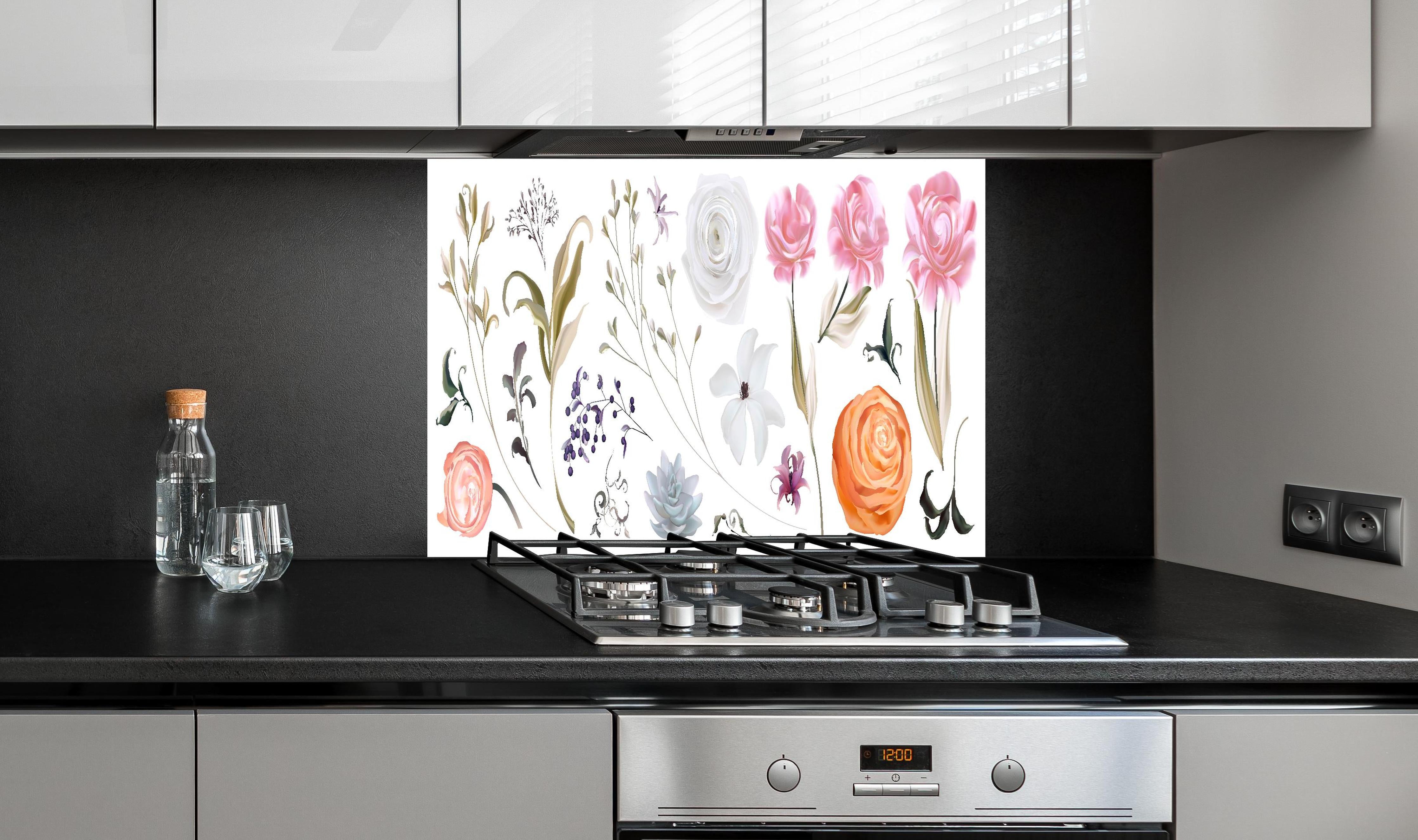 Spritzschutz - Ausdrucksstarke Illustrationen von Blumen hinter einem Cerankochfeld zwischen Holz-Kochutensilien