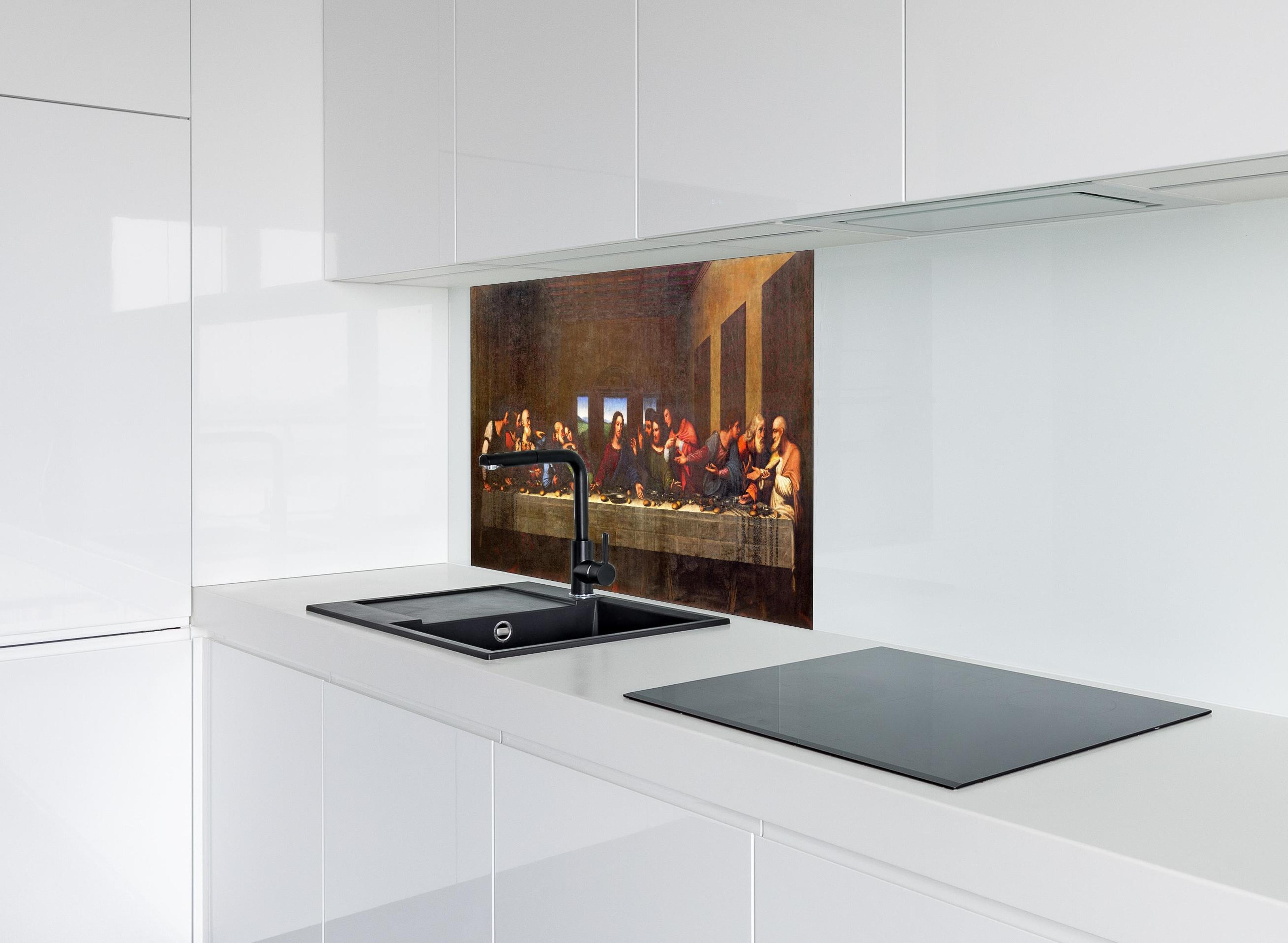 Spritzschutz - Das letzte Abendmahl hinter einem Cerankochfeld zwischen Holz-Kochutensilien