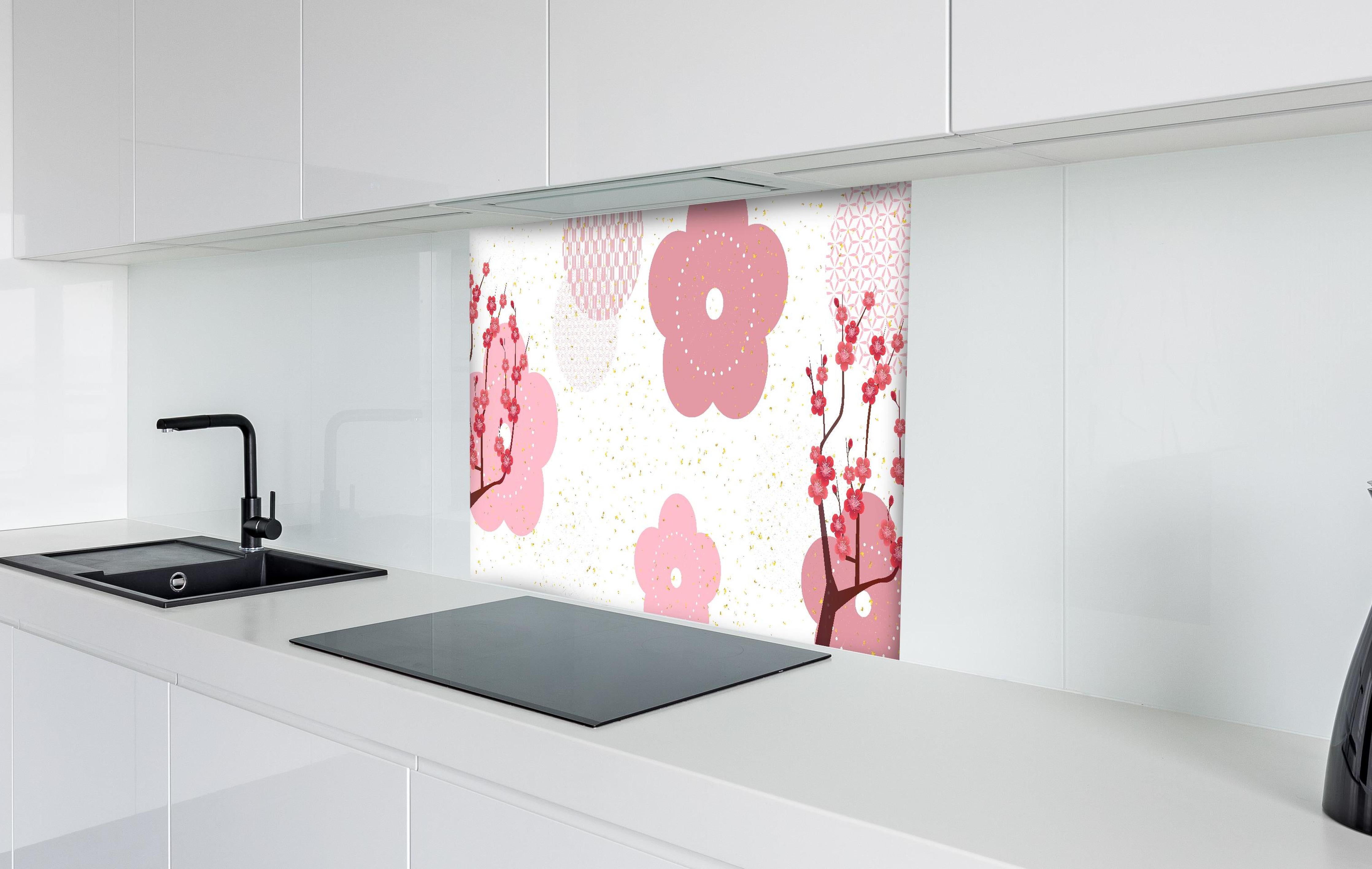 Spritzschutz - Frühlingshaftes Floral Muster in Rosa hinter einem Cerankochfeld zwischen Holz-Kochutensilien