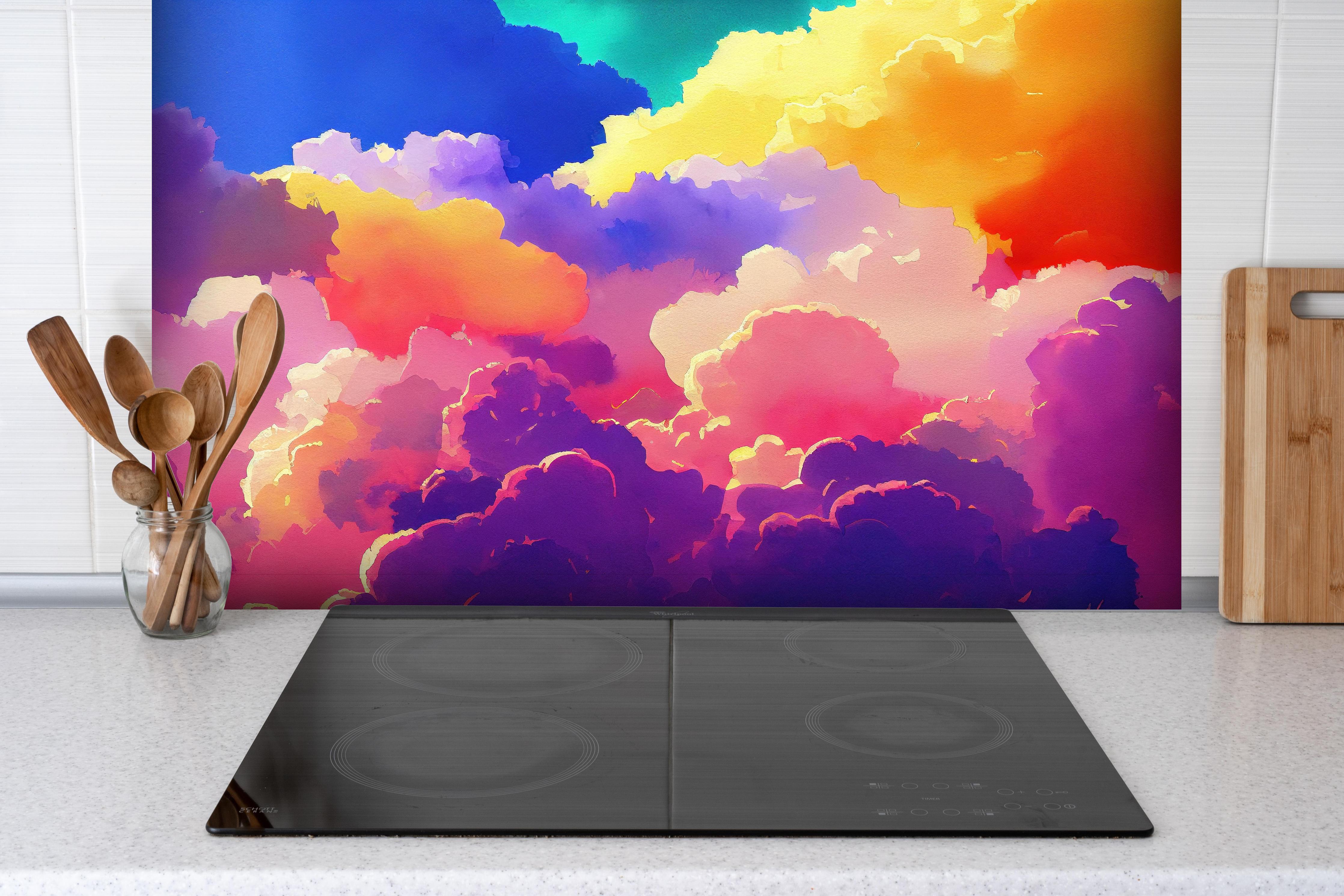 Spritzschutz - Himmel mit Wolken. Aquarell Illustration von farbigen Wolken. hinter einem Cerankochfeld zwischen Holz-Kochutensilien