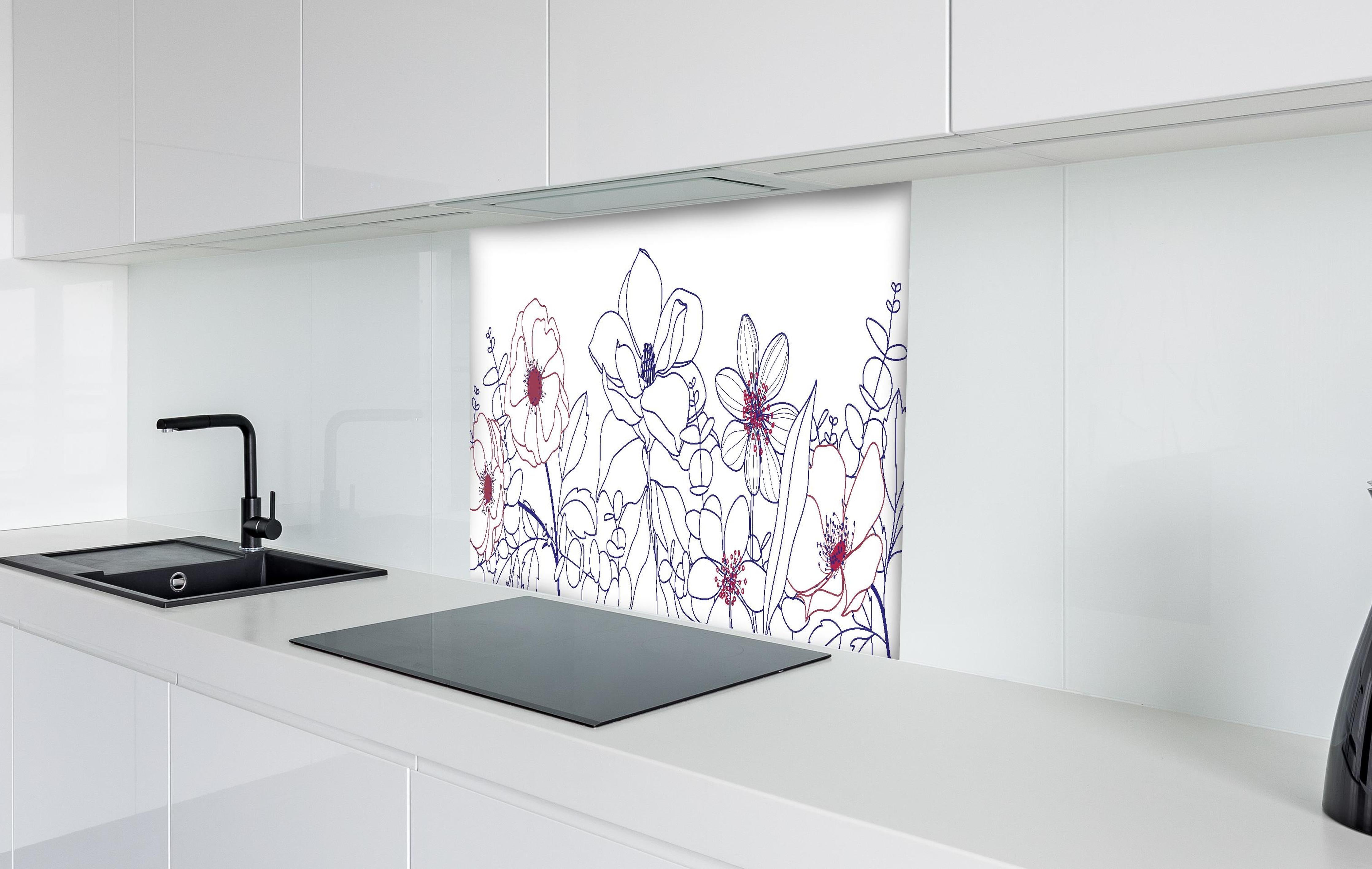 Spritzschutz - Künstlerische Blumen Lineart Zeichnung hinter einem Cerankochfeld zwischen Holz-Kochutensilien