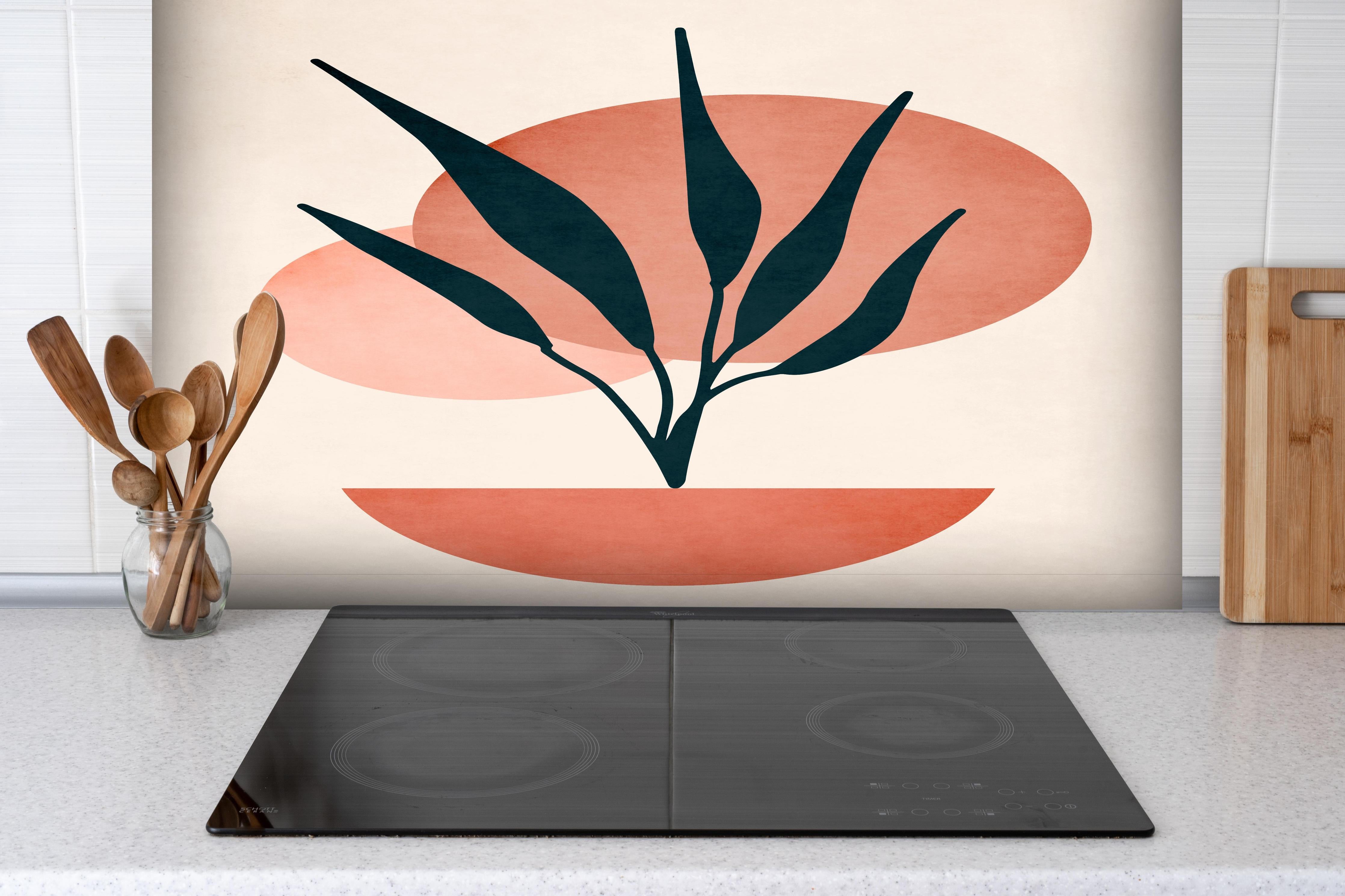 Spritzschutz - Moderne Darstellung - Floral hinter einem Cerankochfeld zwischen Holz-Kochutensilien