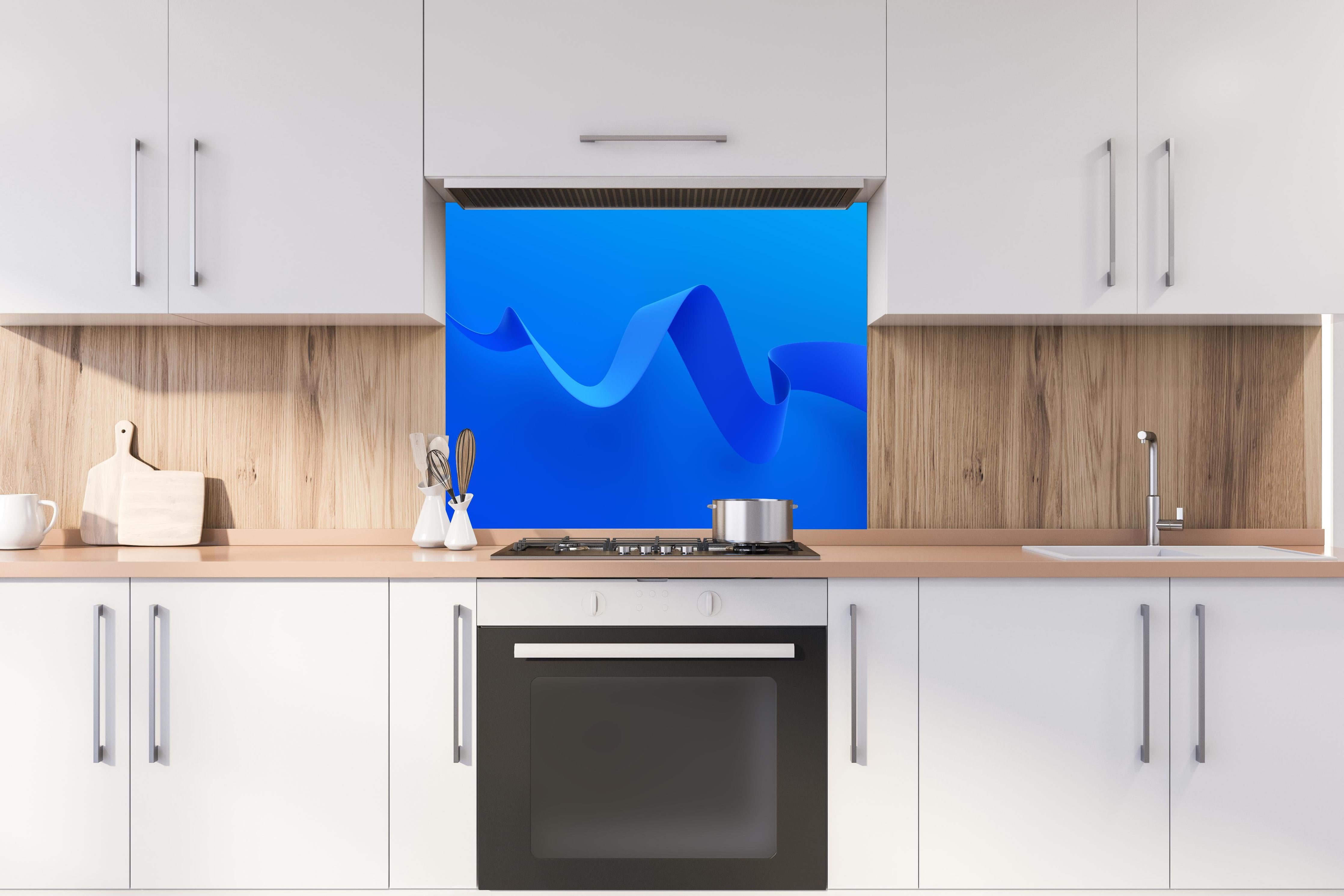 Spritzschutz - Moderner 3D Hintergrund hinter einem Cerankochfeld zwischen Holz-Kochutensilien