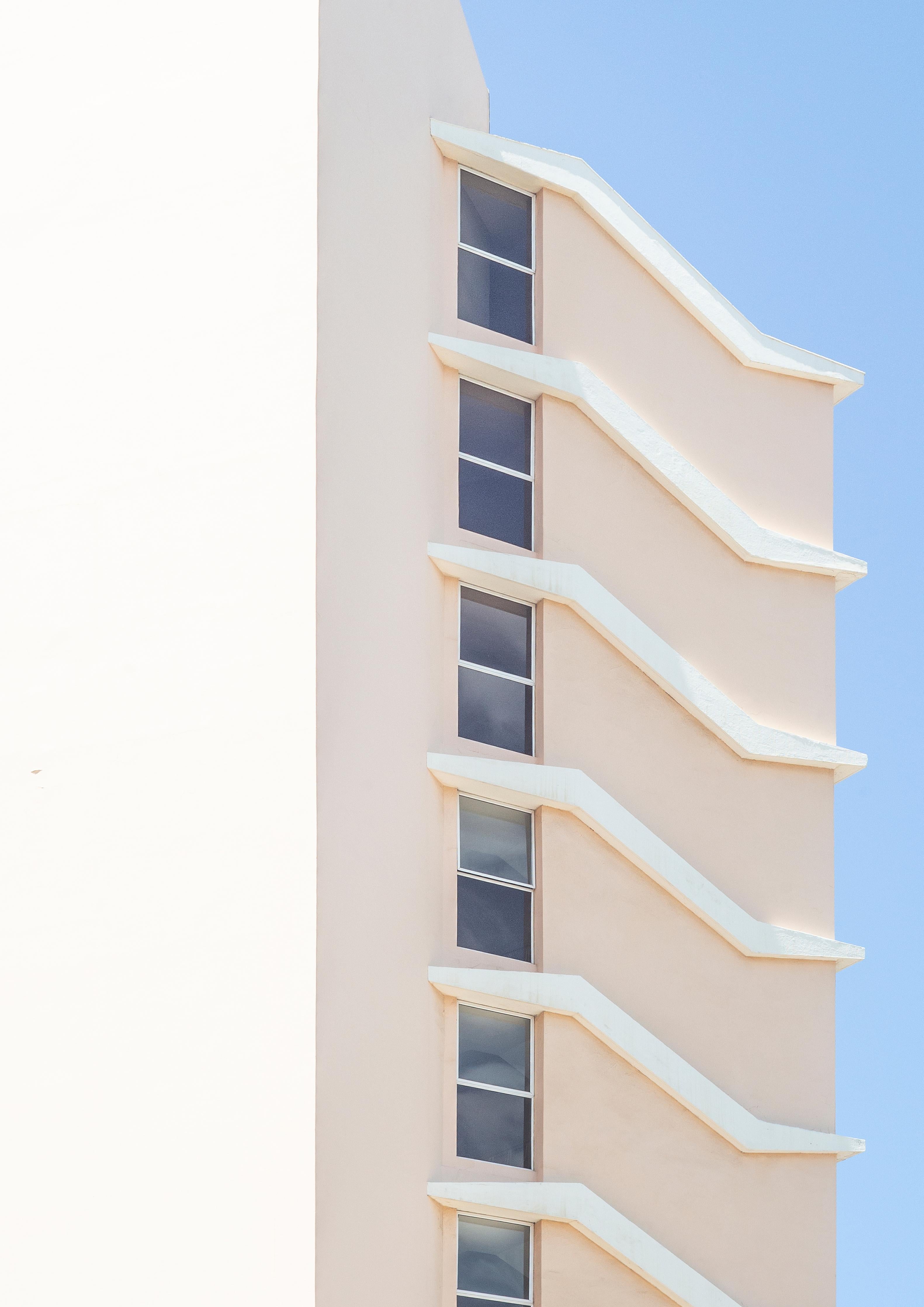 Spritzschutz-Moderner Baustil Beverly Hills Fassade