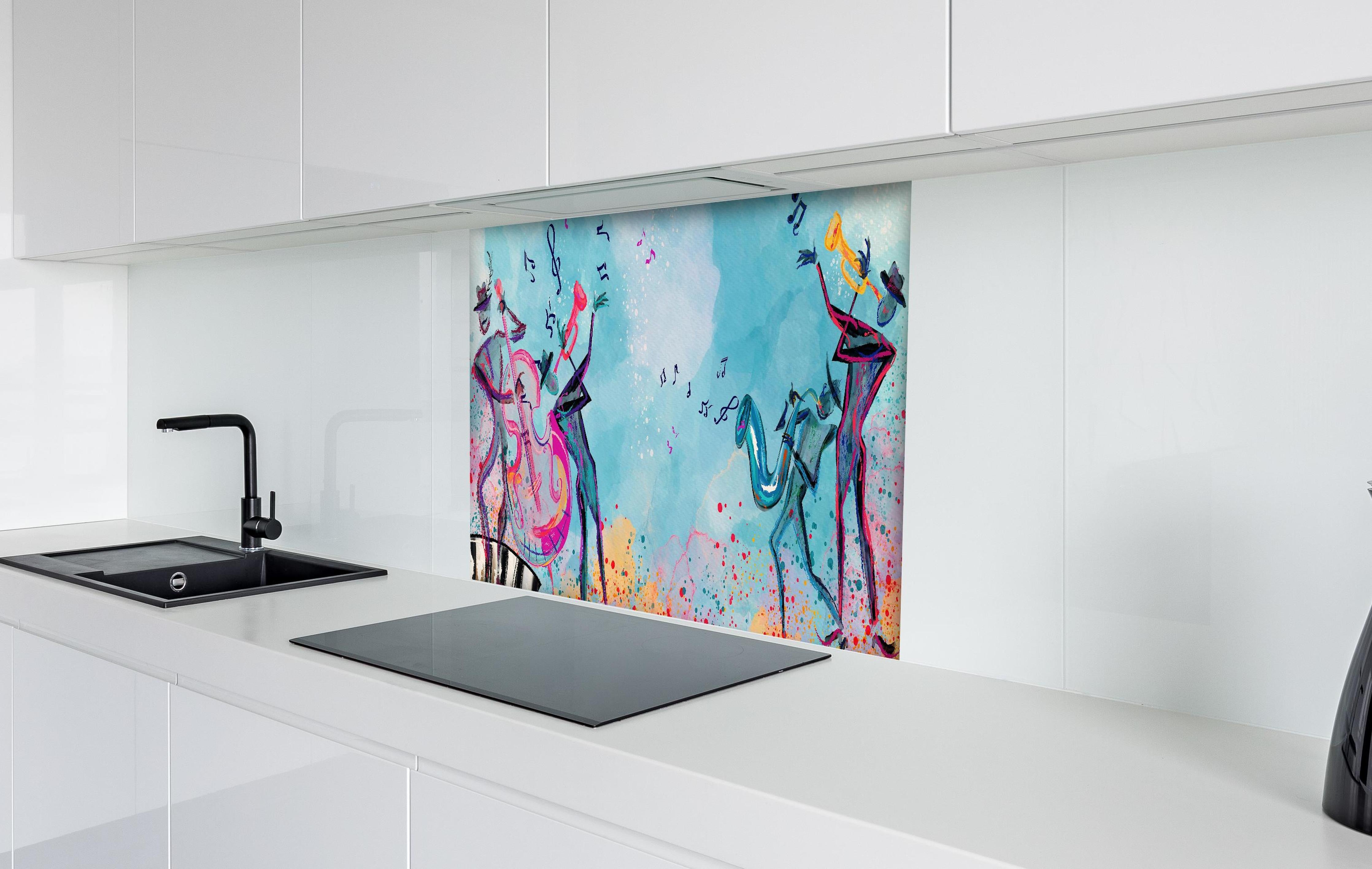 Spritzschutz - Musiker Illustriert im Aquarell-Stil hinter einem Cerankochfeld zwischen Holz-Kochutensilien