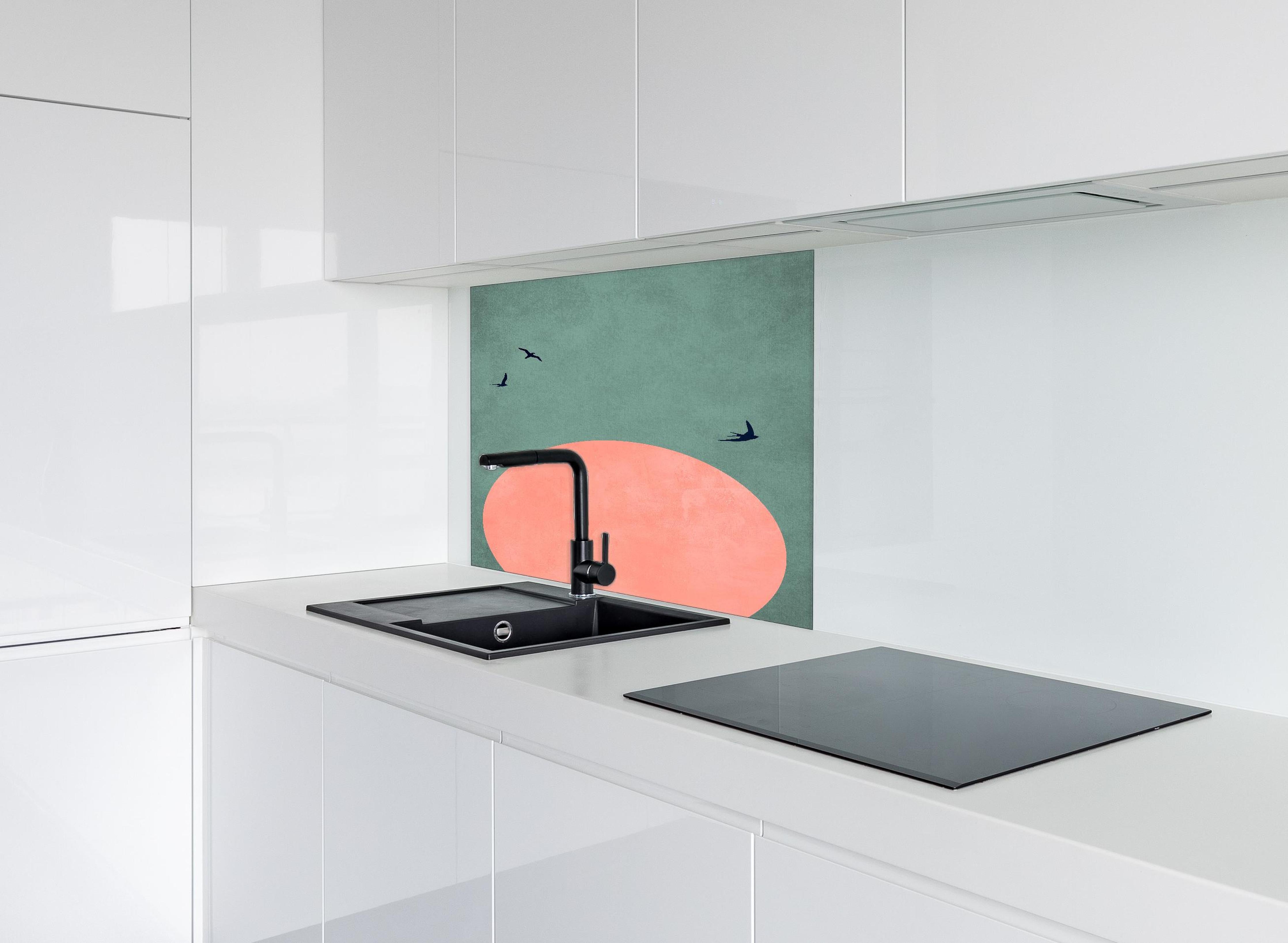 Spritzschutz - Rosa Dämmerung - Gemälde hinter einem Cerankochfeld zwischen Holz-Kochutensilien