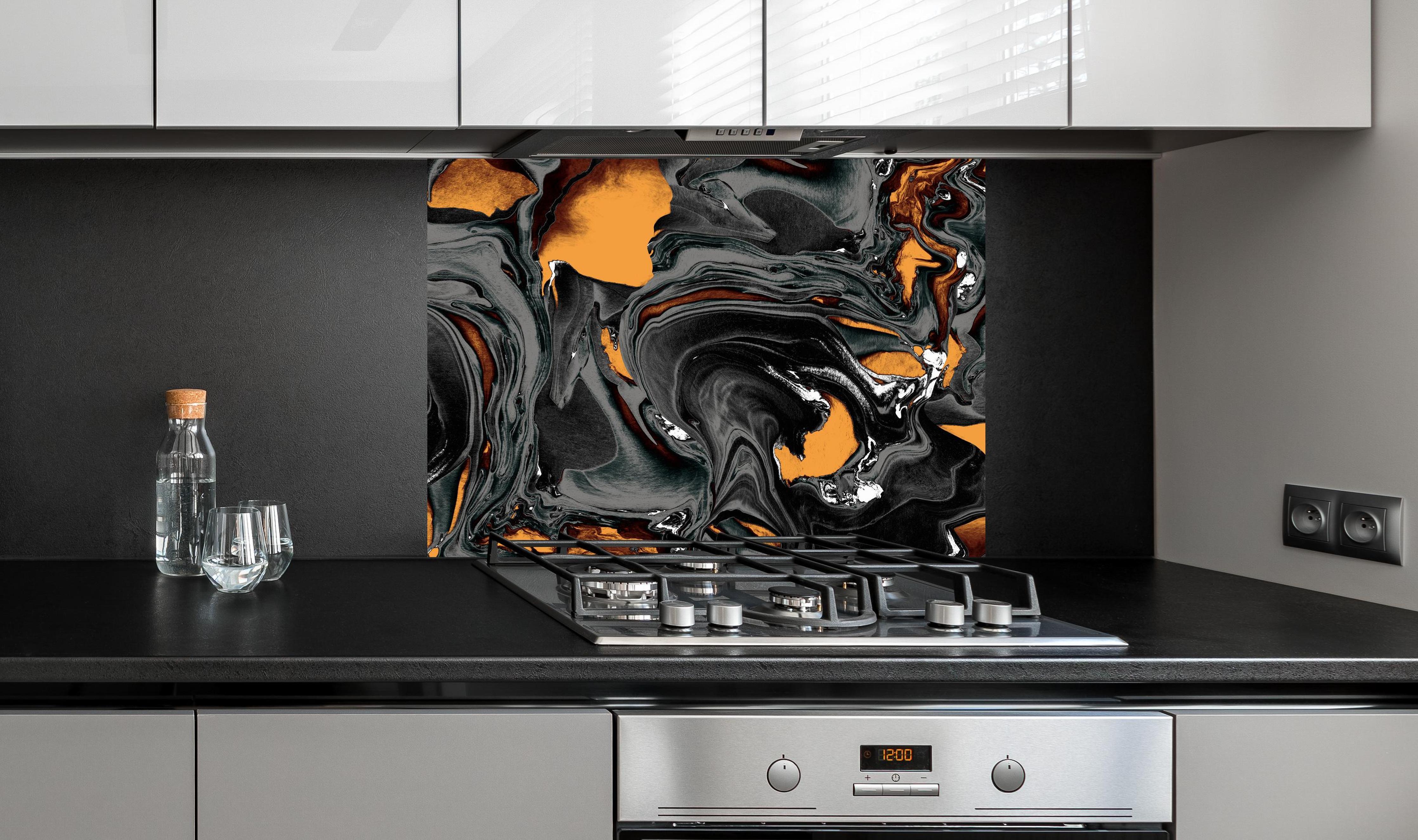 Spritzschutz - Abstrakter Kunsthintergrund an edler Anthrazit-Wand hinter silbernem Gasherd
