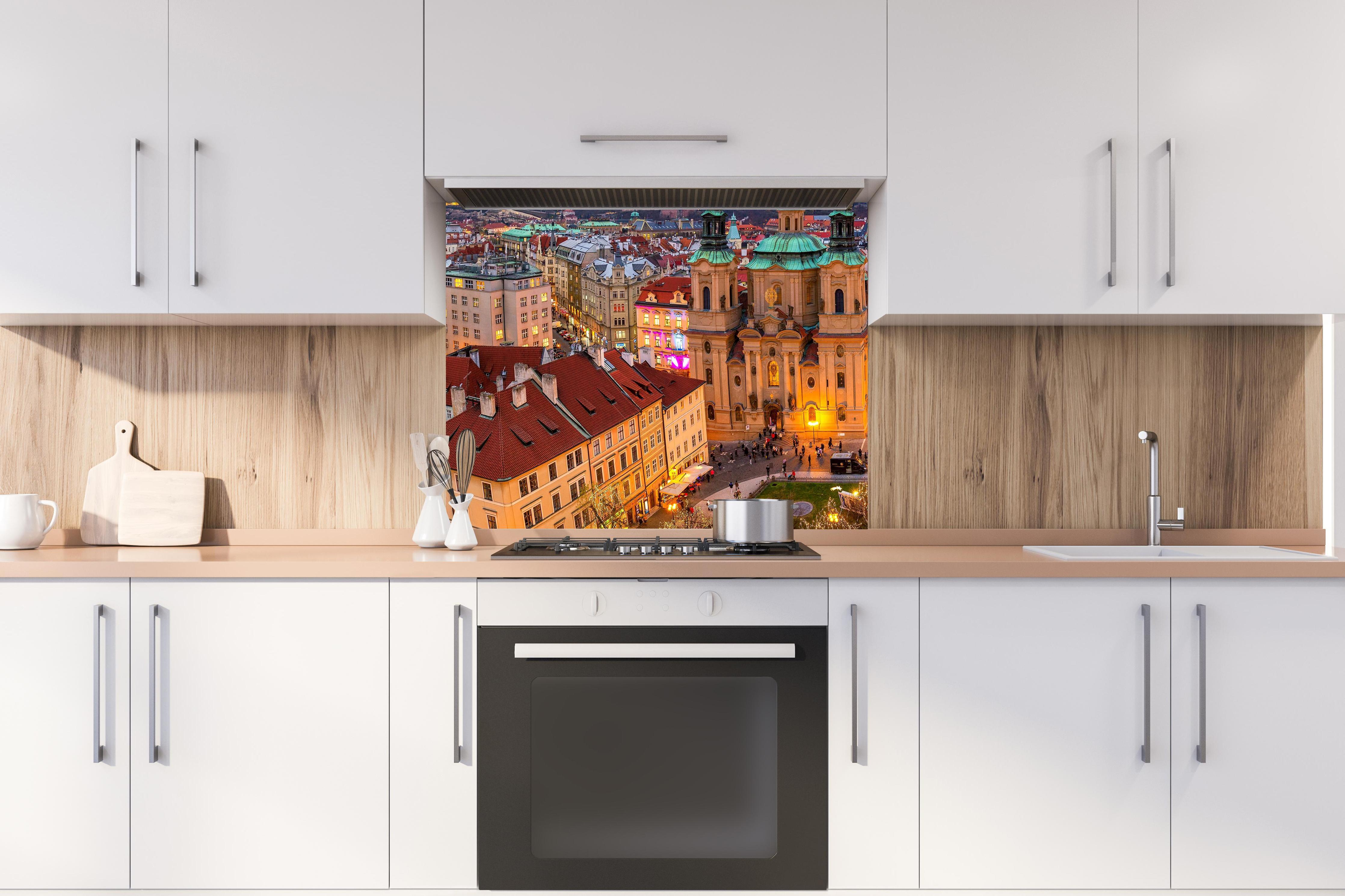 Spritzschutz - Altstadt von Prag zu Weihnachten hinter stilvollem Gasherd unter Dunstabzugshaube