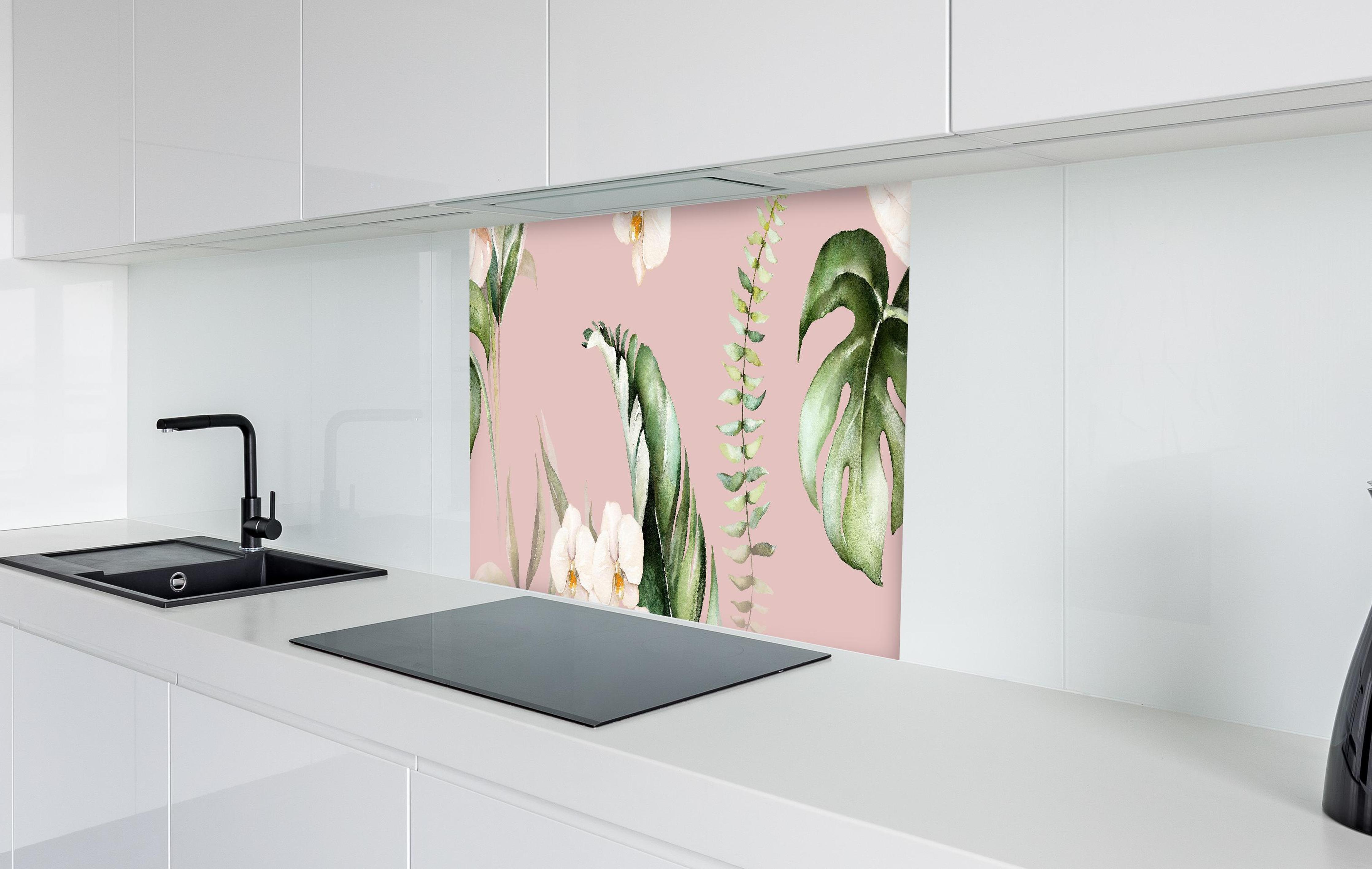 Spritzschutz - Exotische Pflanzen - Aquarell in weißer Hochglanz-Küche hinter einem Cerankochfeld