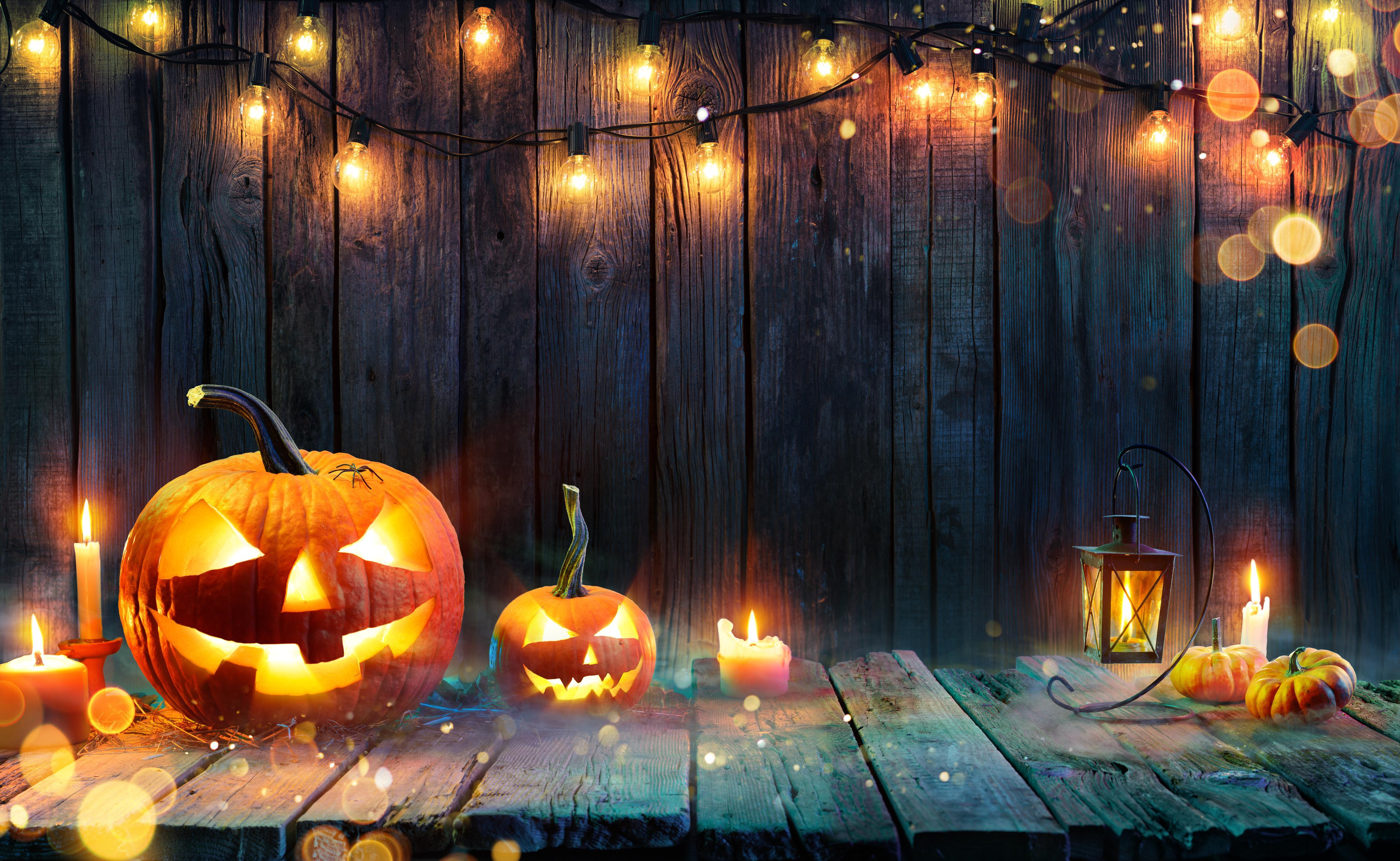 Spritzschutz-Halloween - Kerzen und Lichterketten