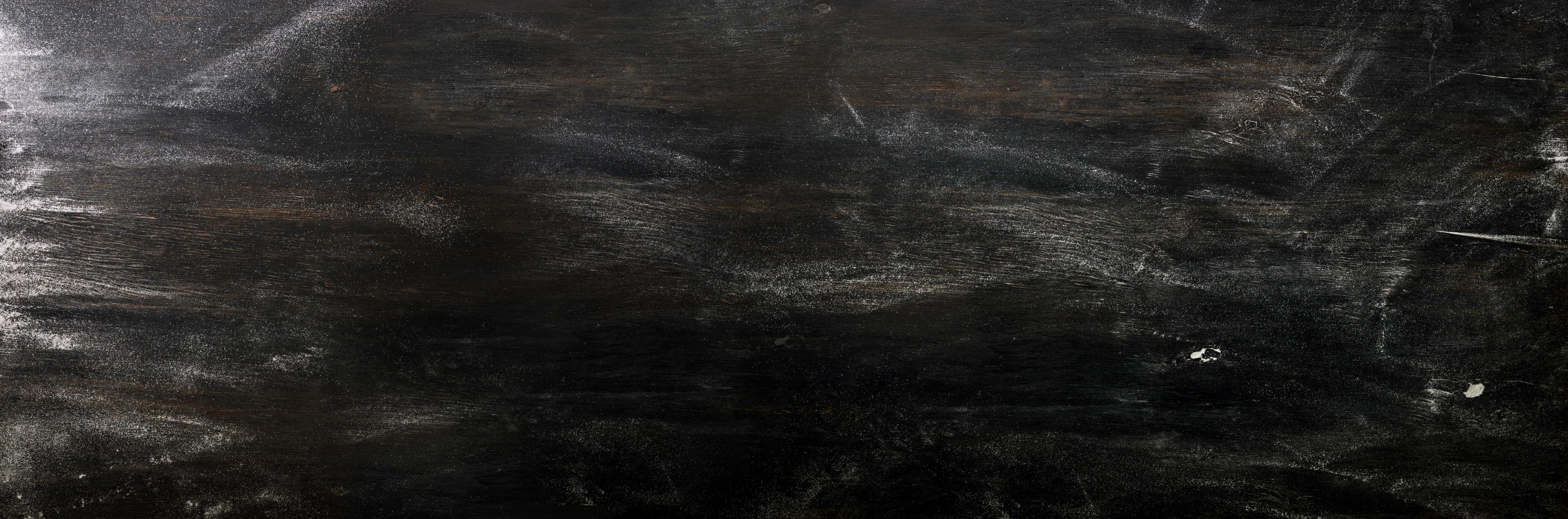 Spritzschutz-Schieferstein mit Mehl