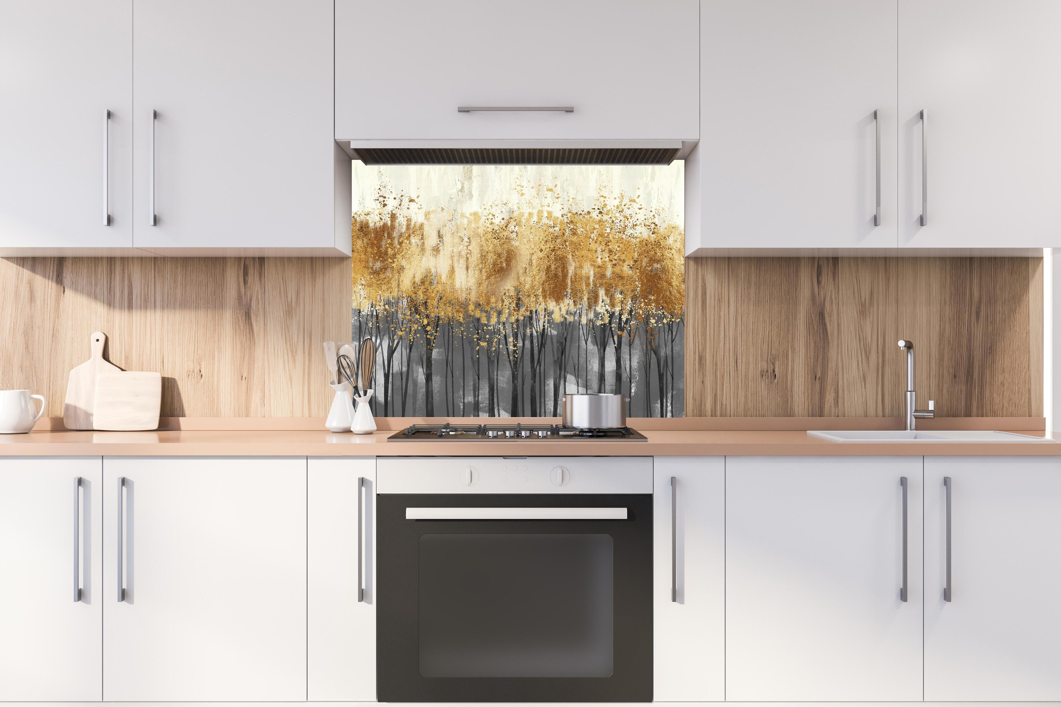 Spritzschutz - Vintage Kunstmalerei hinter einem Cerankochfeld zwischen Holz-Kochutensilien