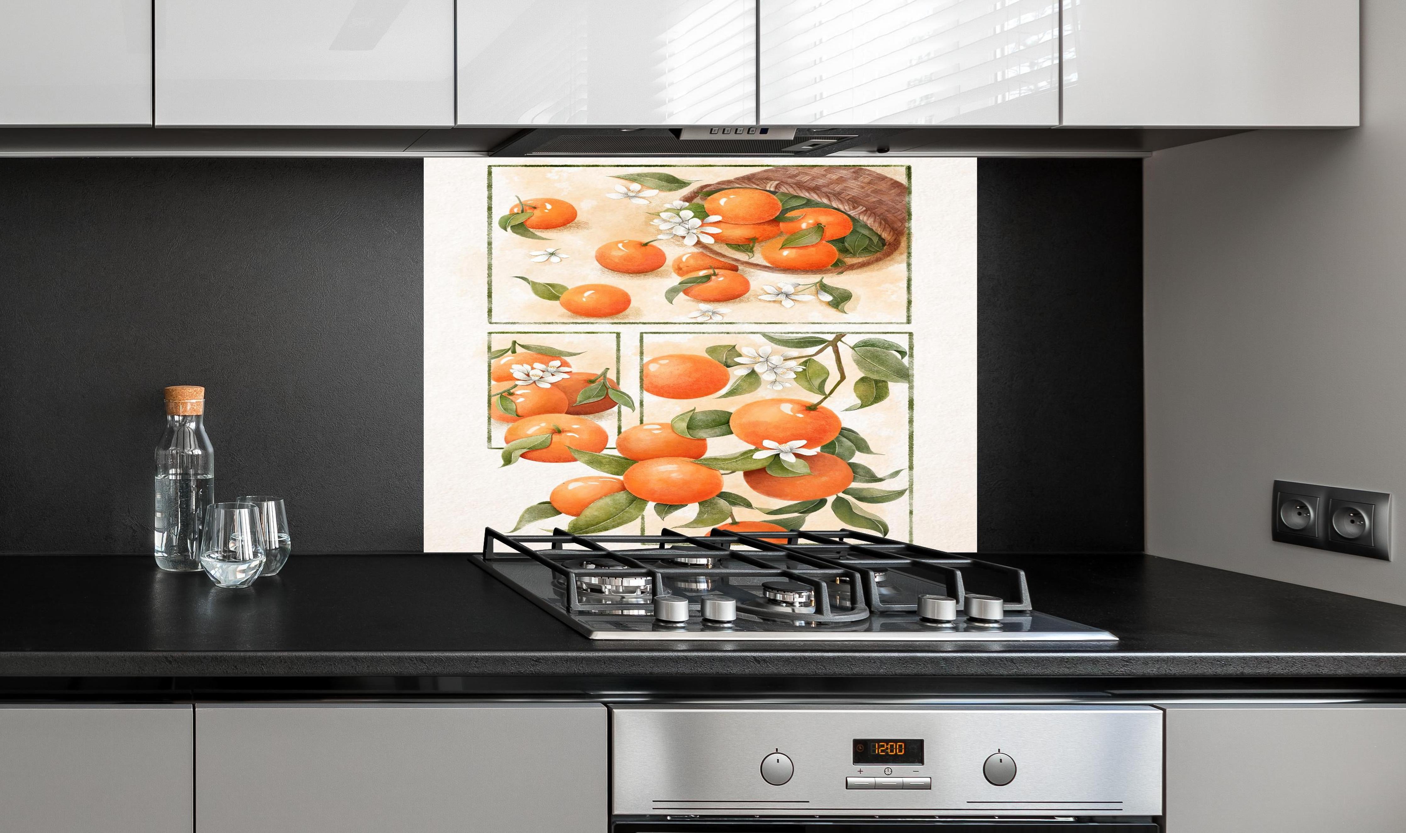 Spritzschutz - Vintage Zitrusfrüchte Aquarell Kunstwerk hinter einem Cerankochfeld zwischen Holz-Kochutensilien