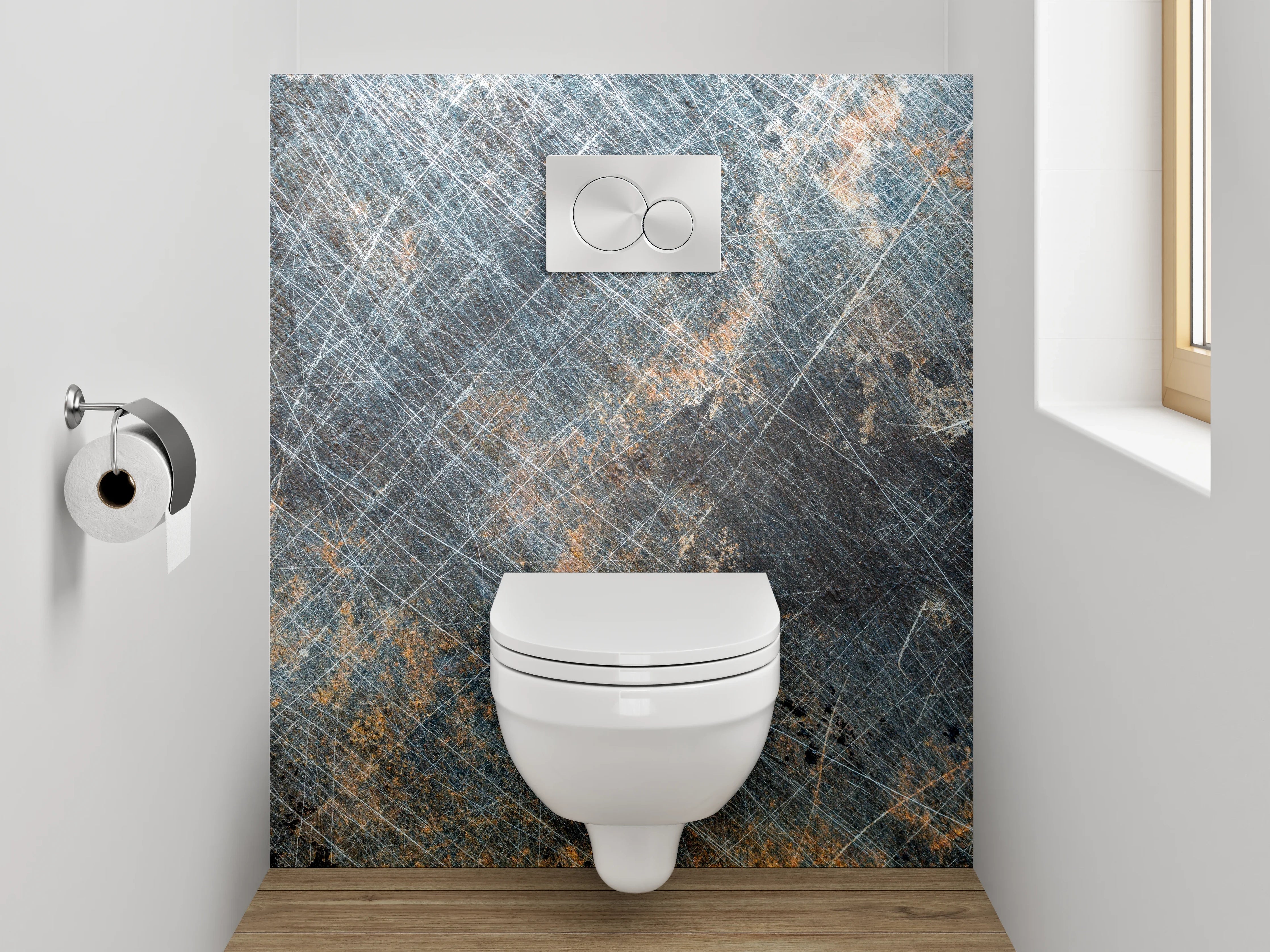 WC-Rückwand - Abgenutzte Metalloptik mit Kratzern