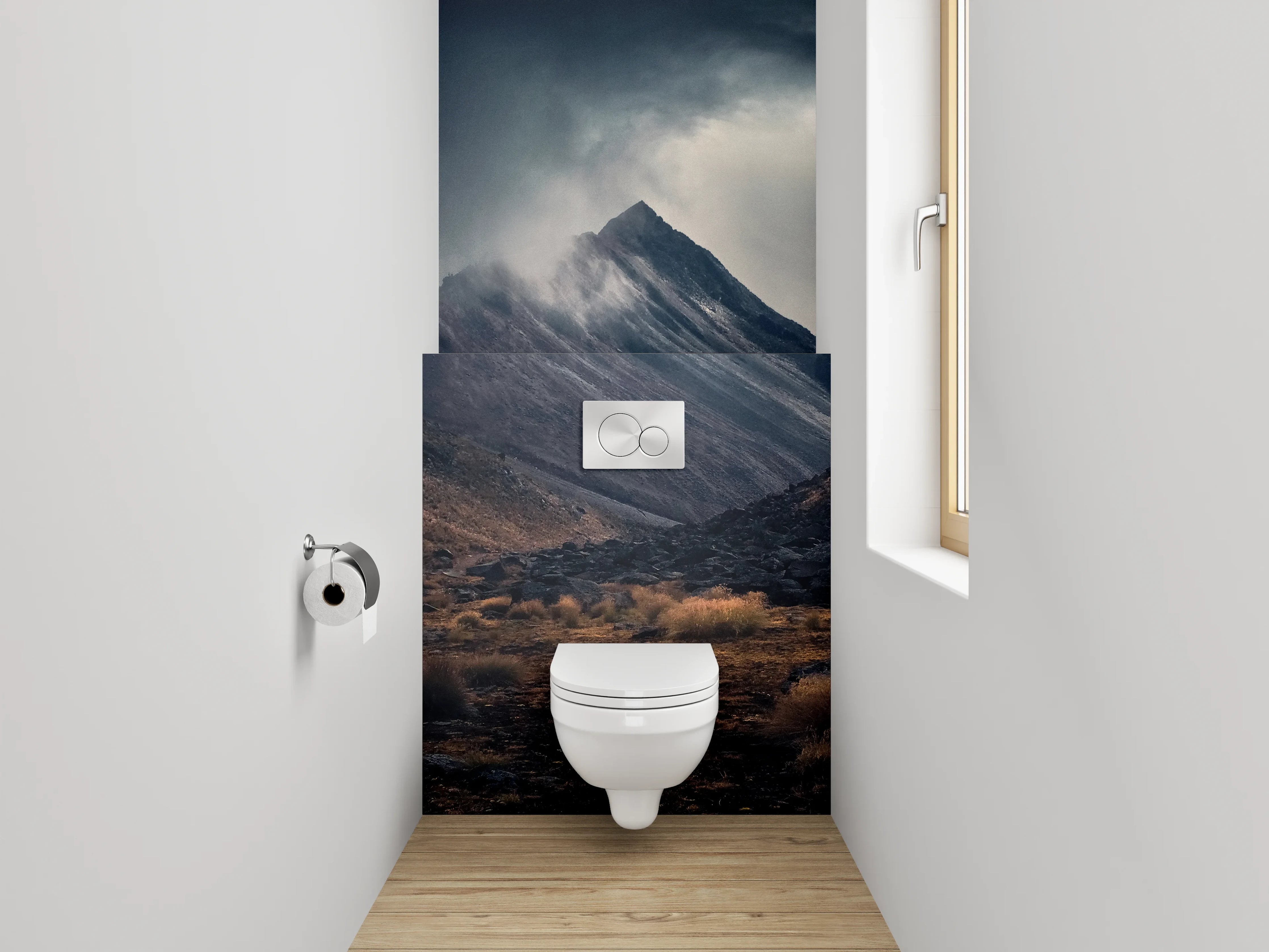 WC-Rückwand - Dramatische Berge im Abendlicht
