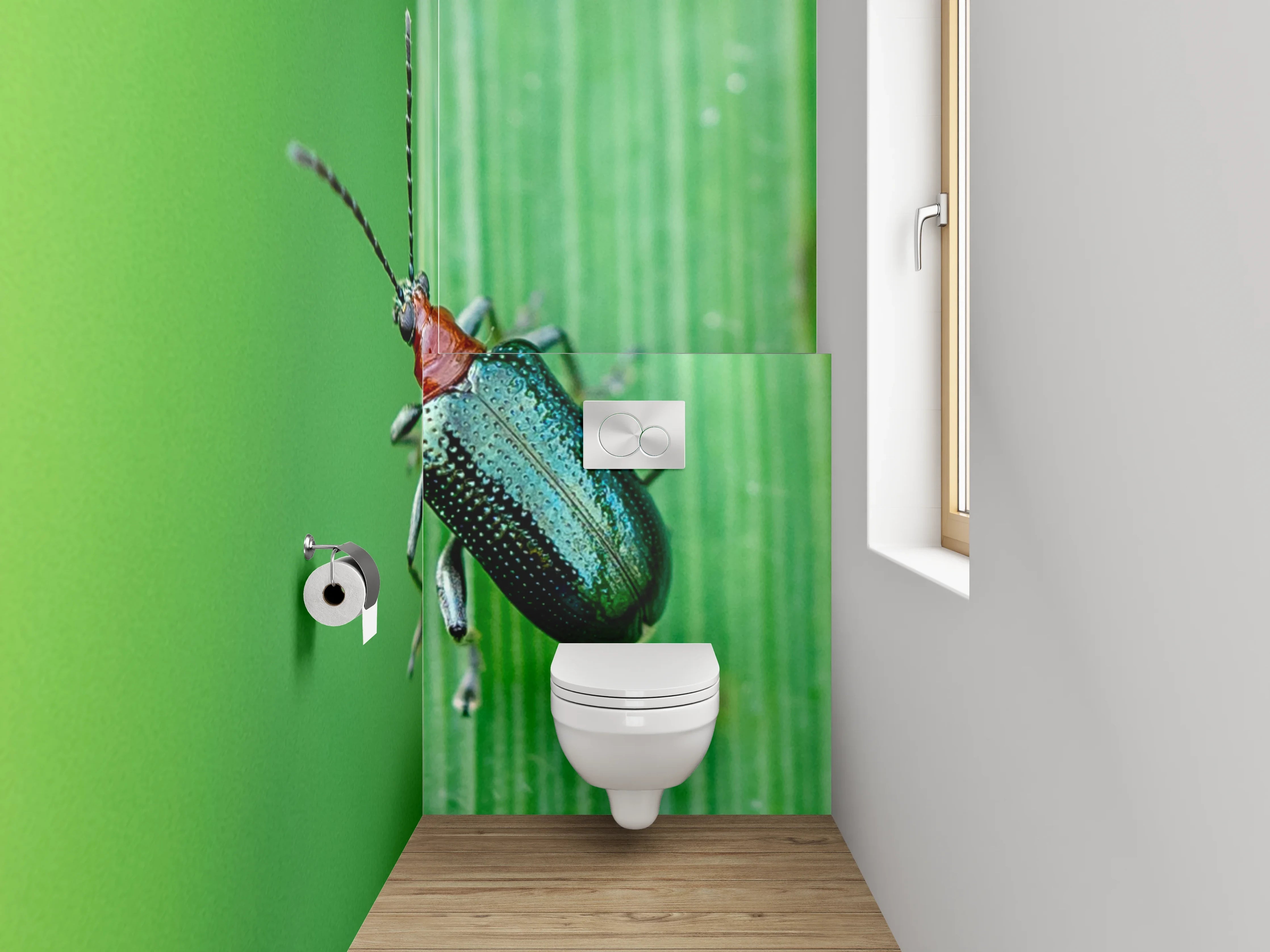 WC-Rückwand - Glänzender Käfer auf grünem Blatt