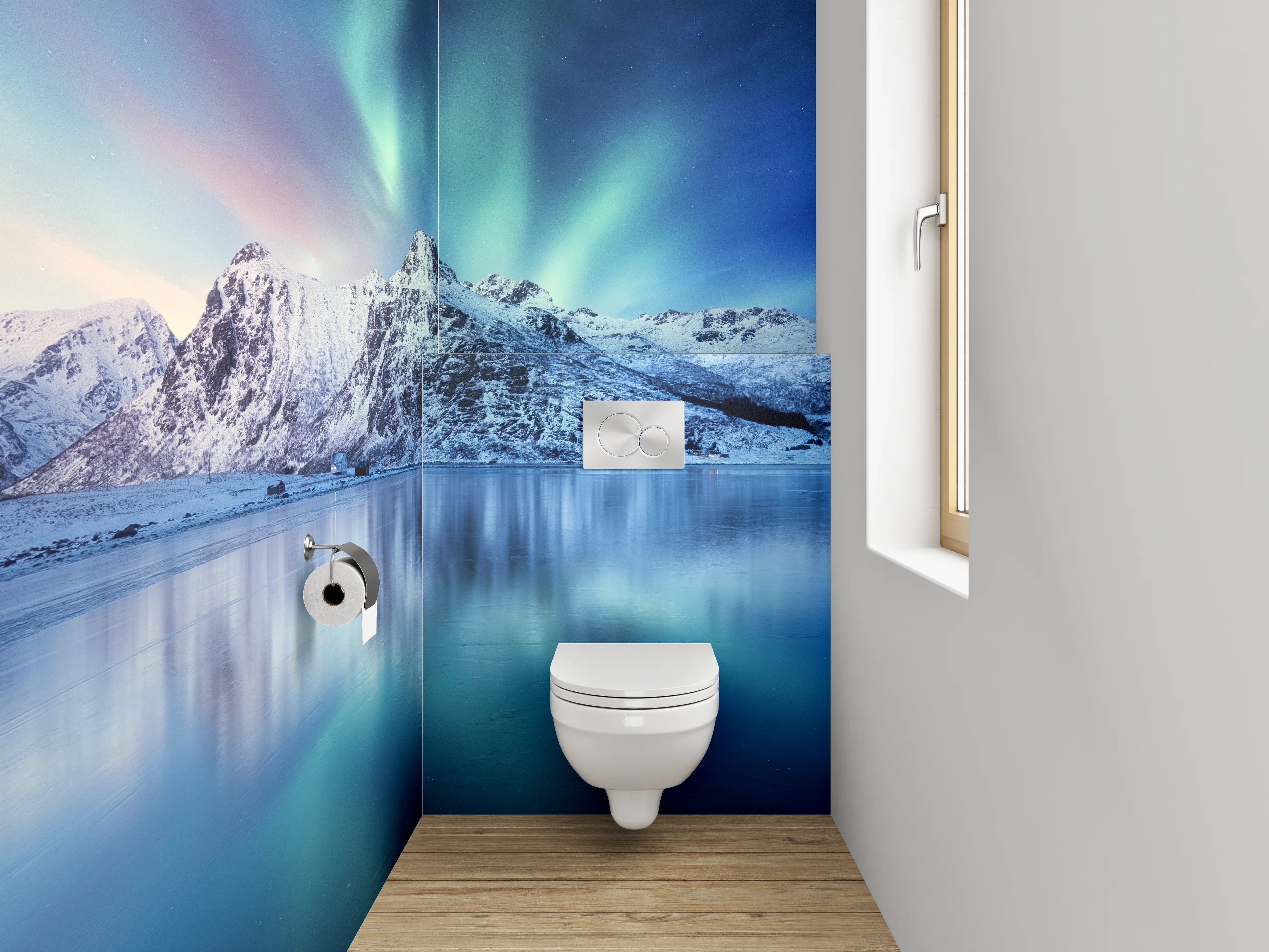 WC-Rückwand - Graugrüne Polarlichter über Wintergipfeln