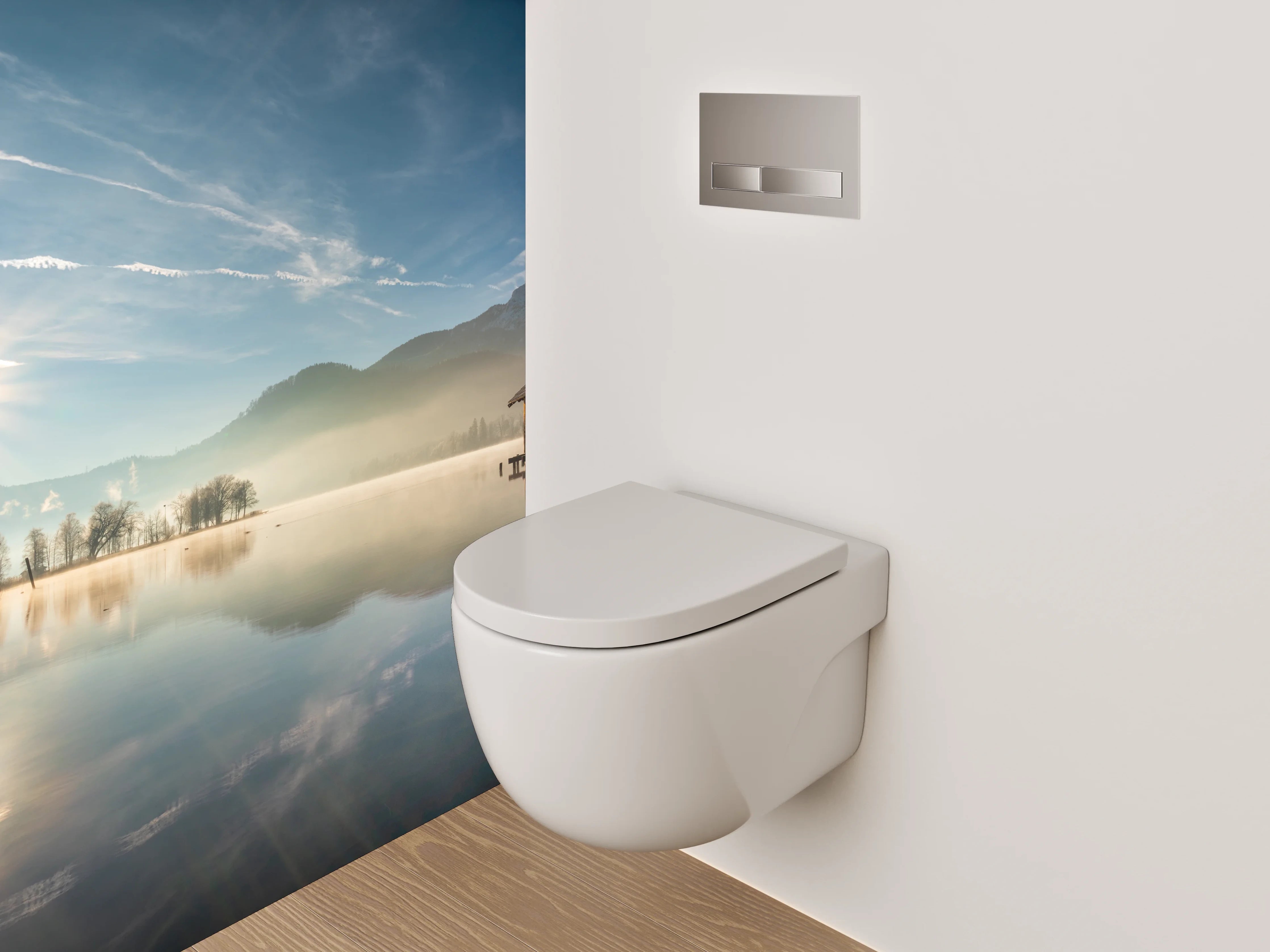 WC-Rückwand - Grauschimmer über stillen Wassern