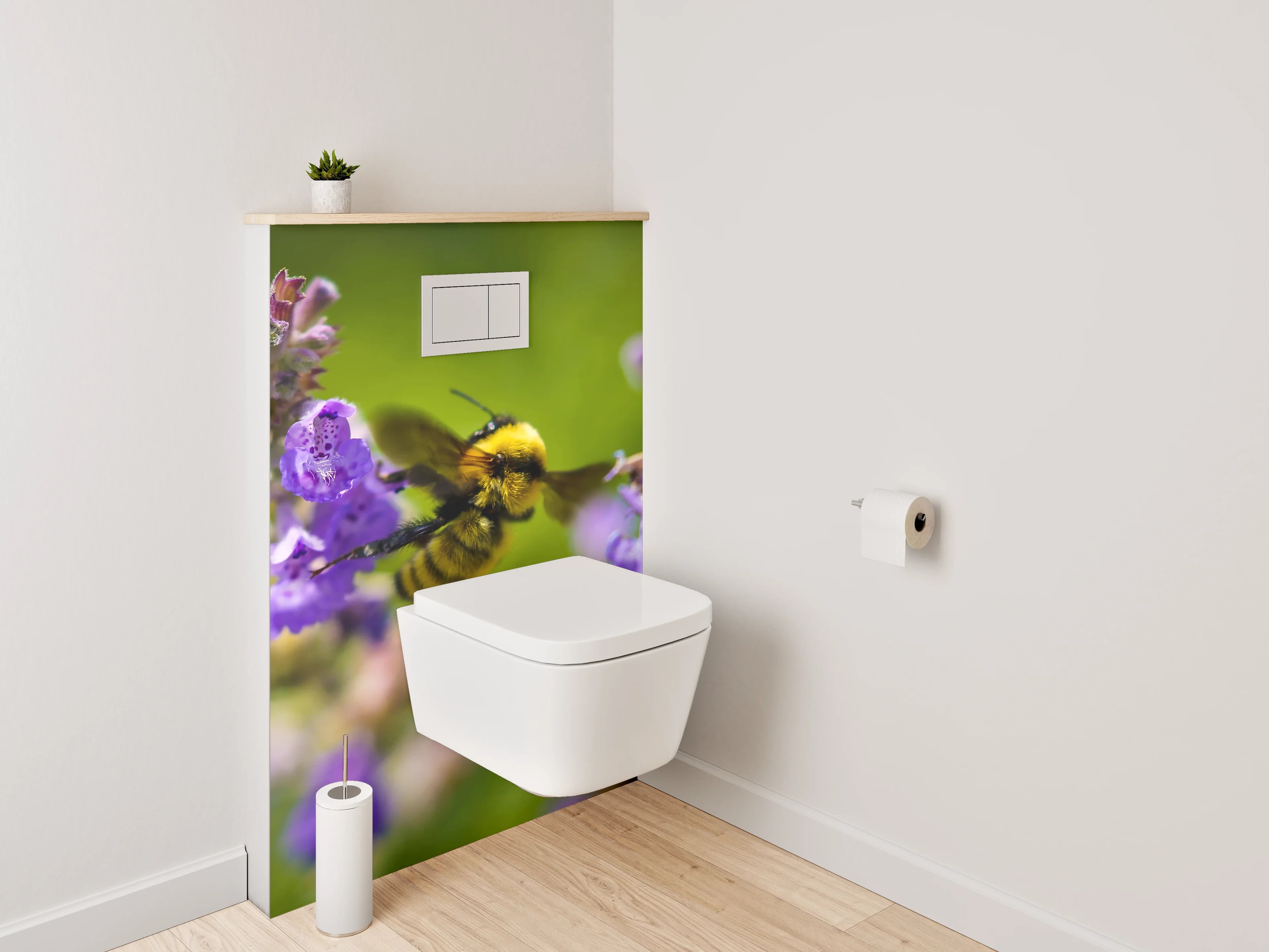 WC-Rückwand - Hummel auf Lavendel Blüte Makro