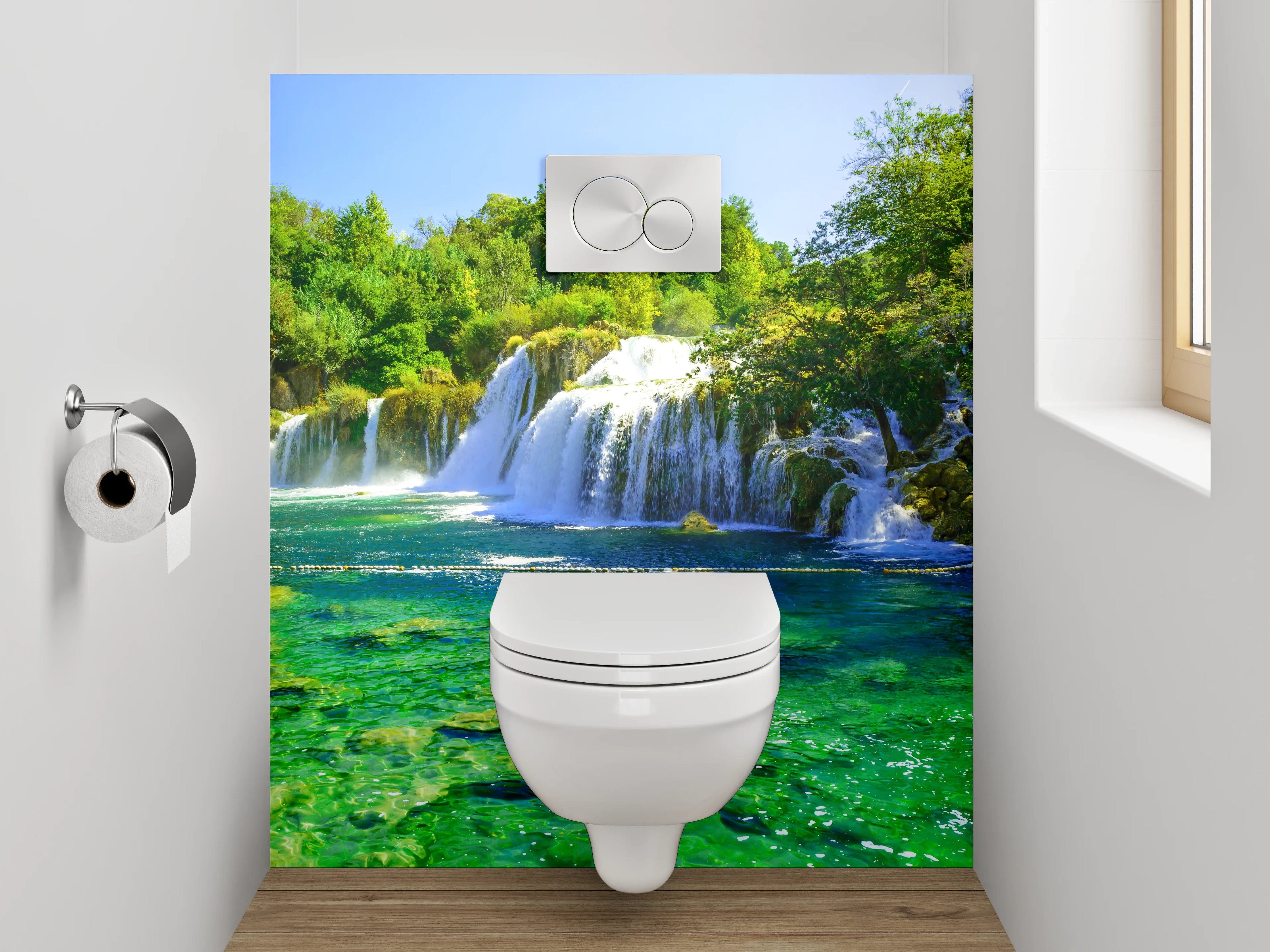 WC-Rückwand - Kristallklarer Wasserfall Naturidyll