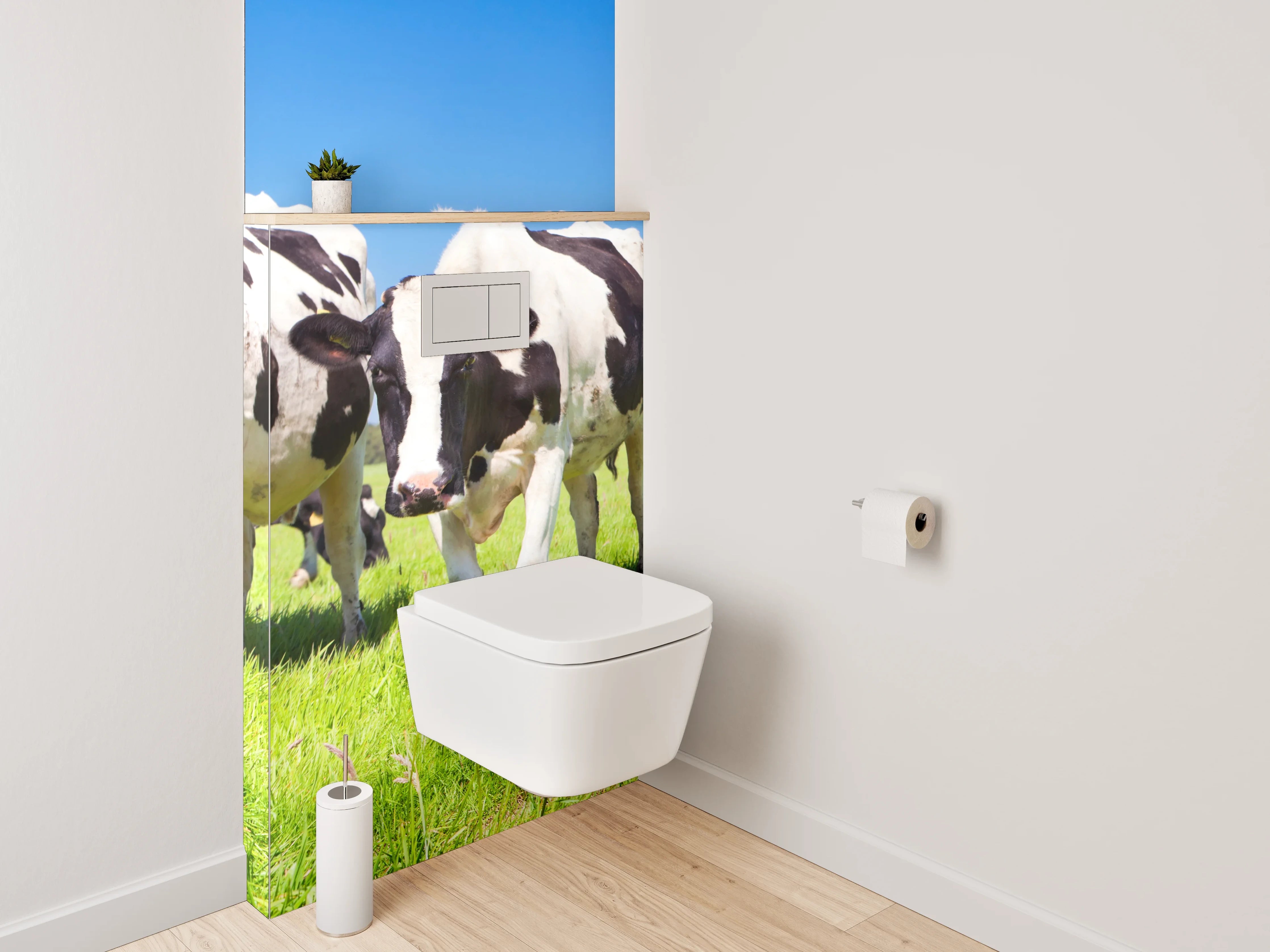 WC-Rückwand - Kühe auf grüner Wiese Panorama