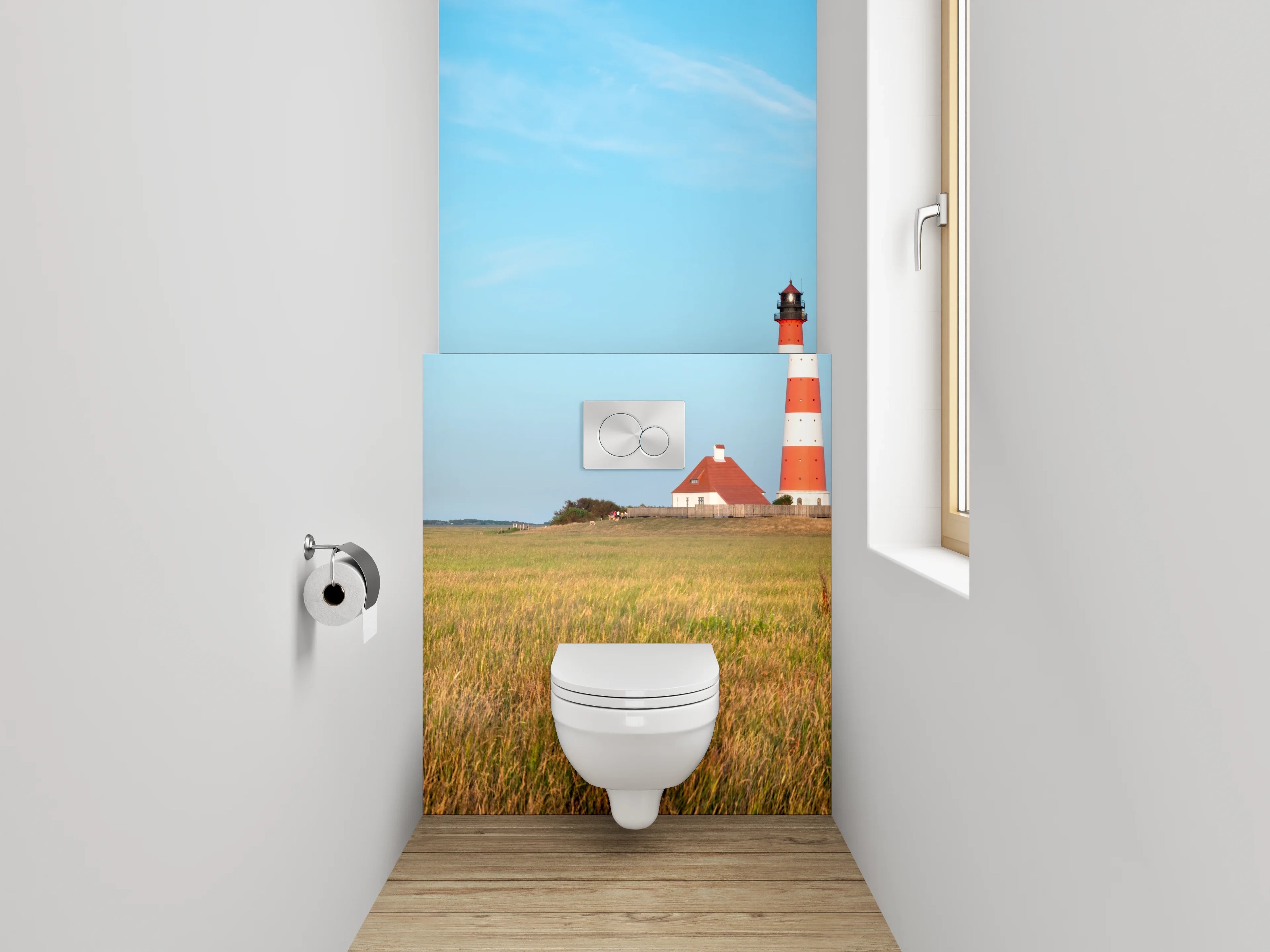 WC-Rückwand - Leuchtturm in Norddeutscher Küstenlandschaft