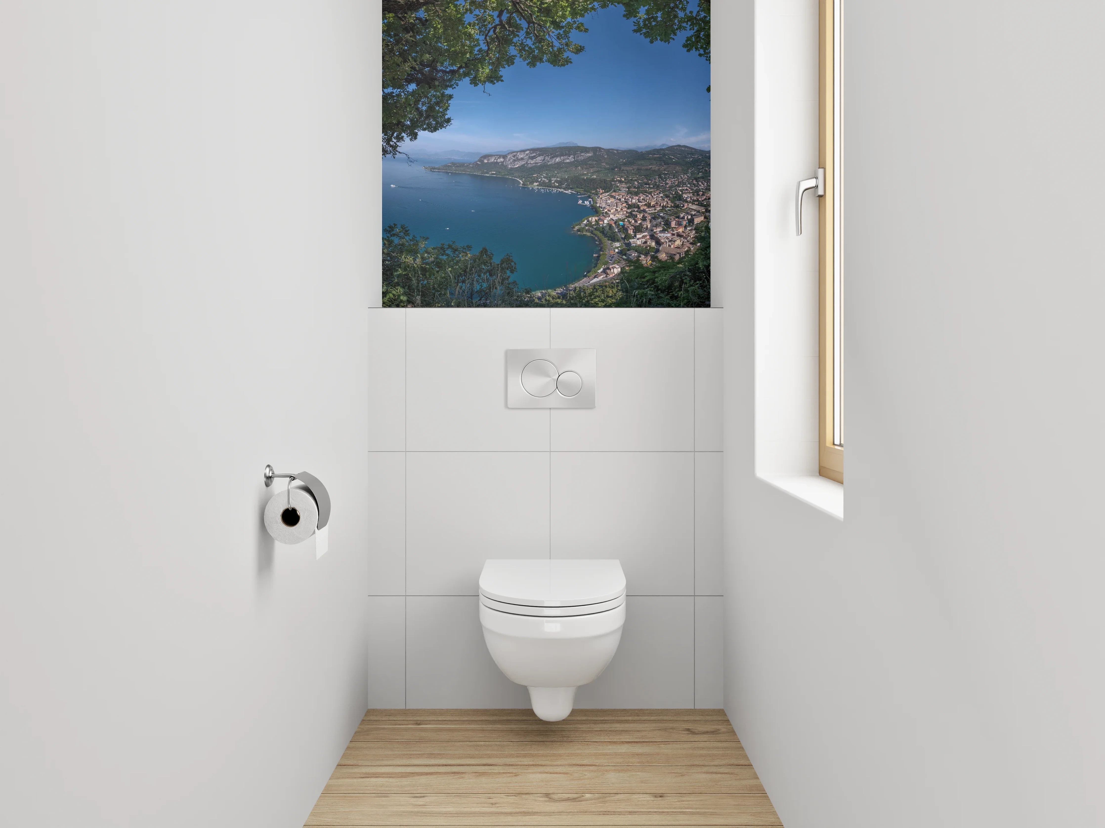 WC-Rückwand - Panoramablick auf See und Berge