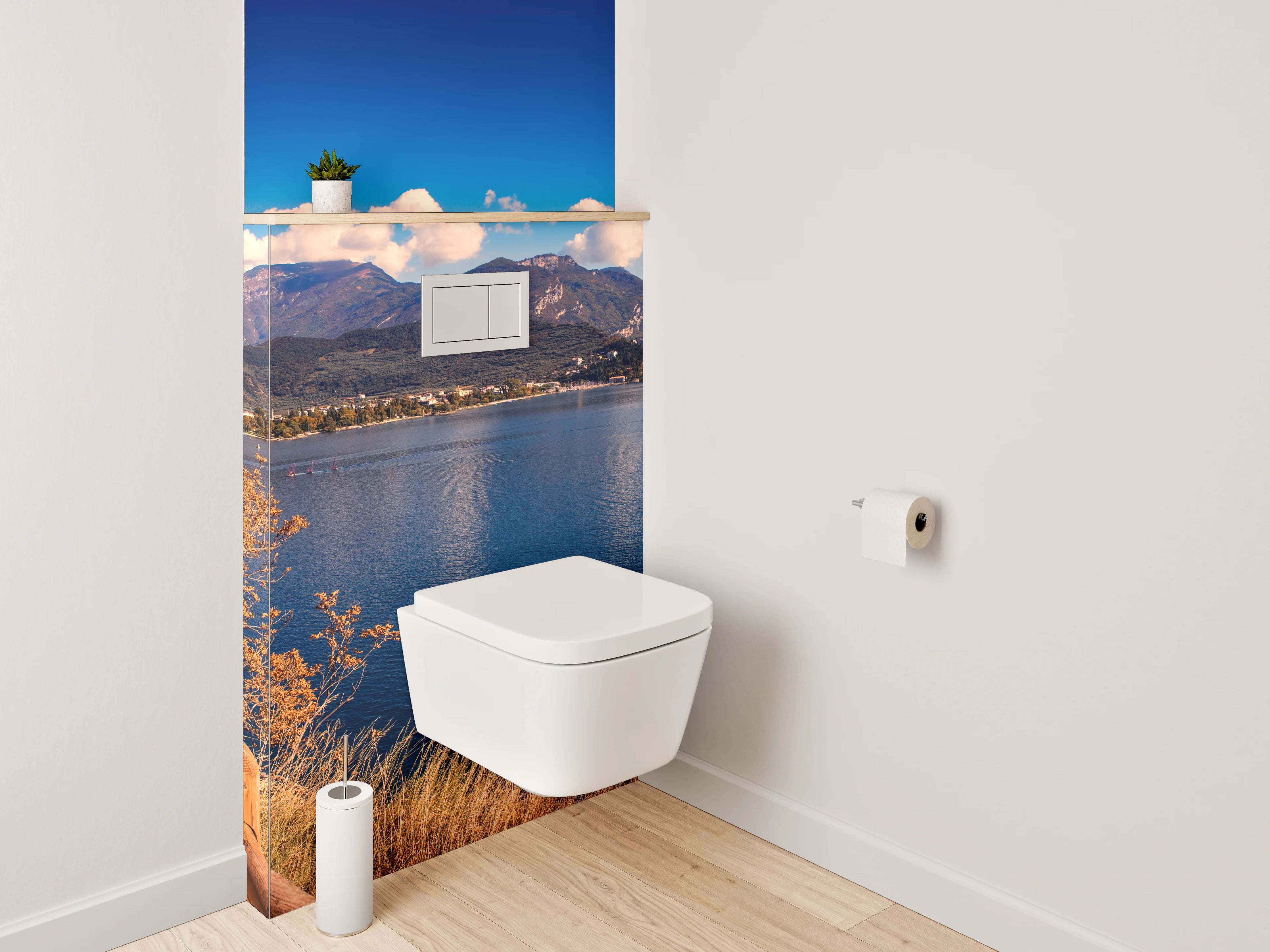 WC-Rückwand - Panoramaweg am See mit Bergen