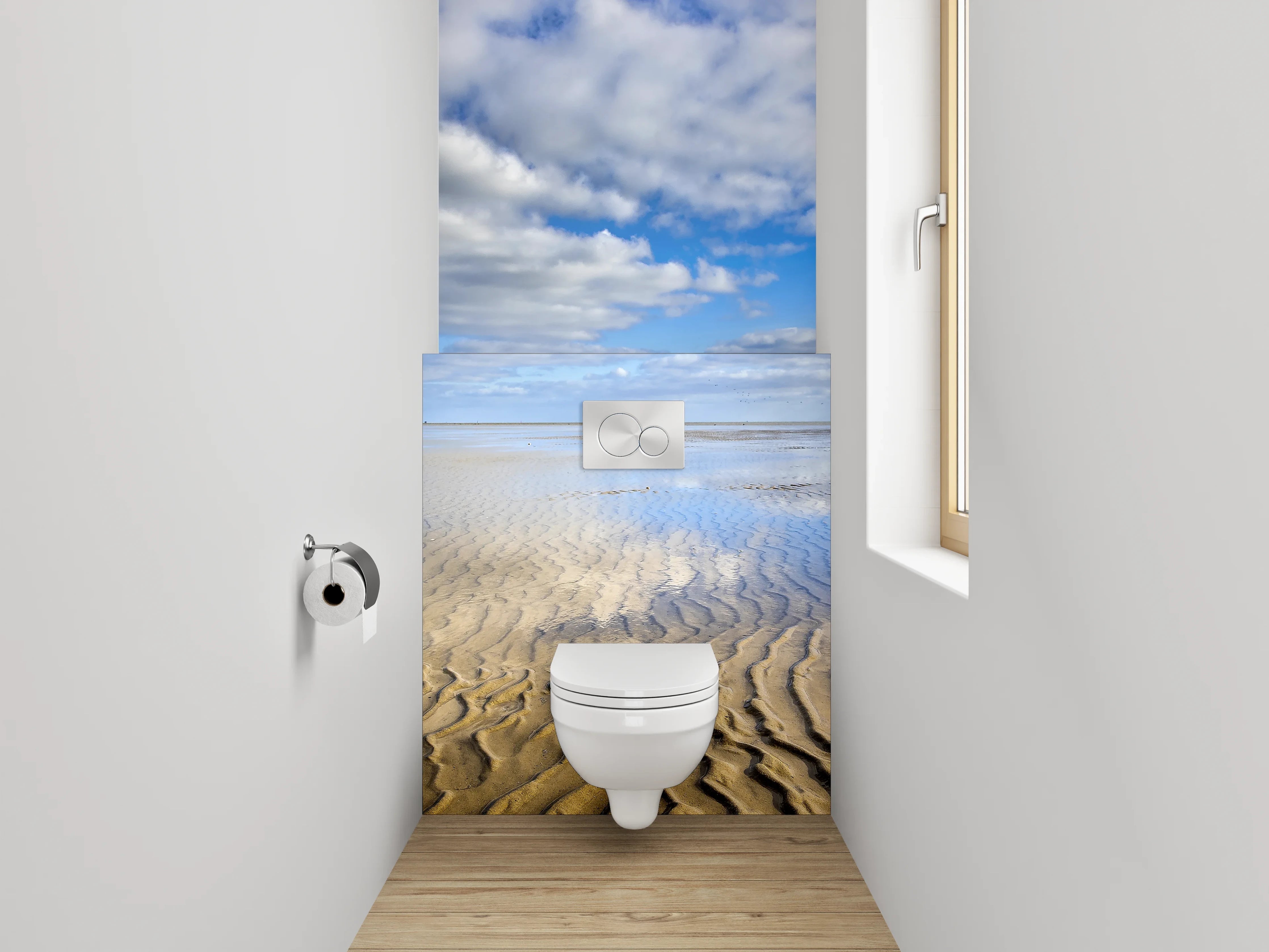 WC-Rückwand - Sandstrand und Wolken am Meer