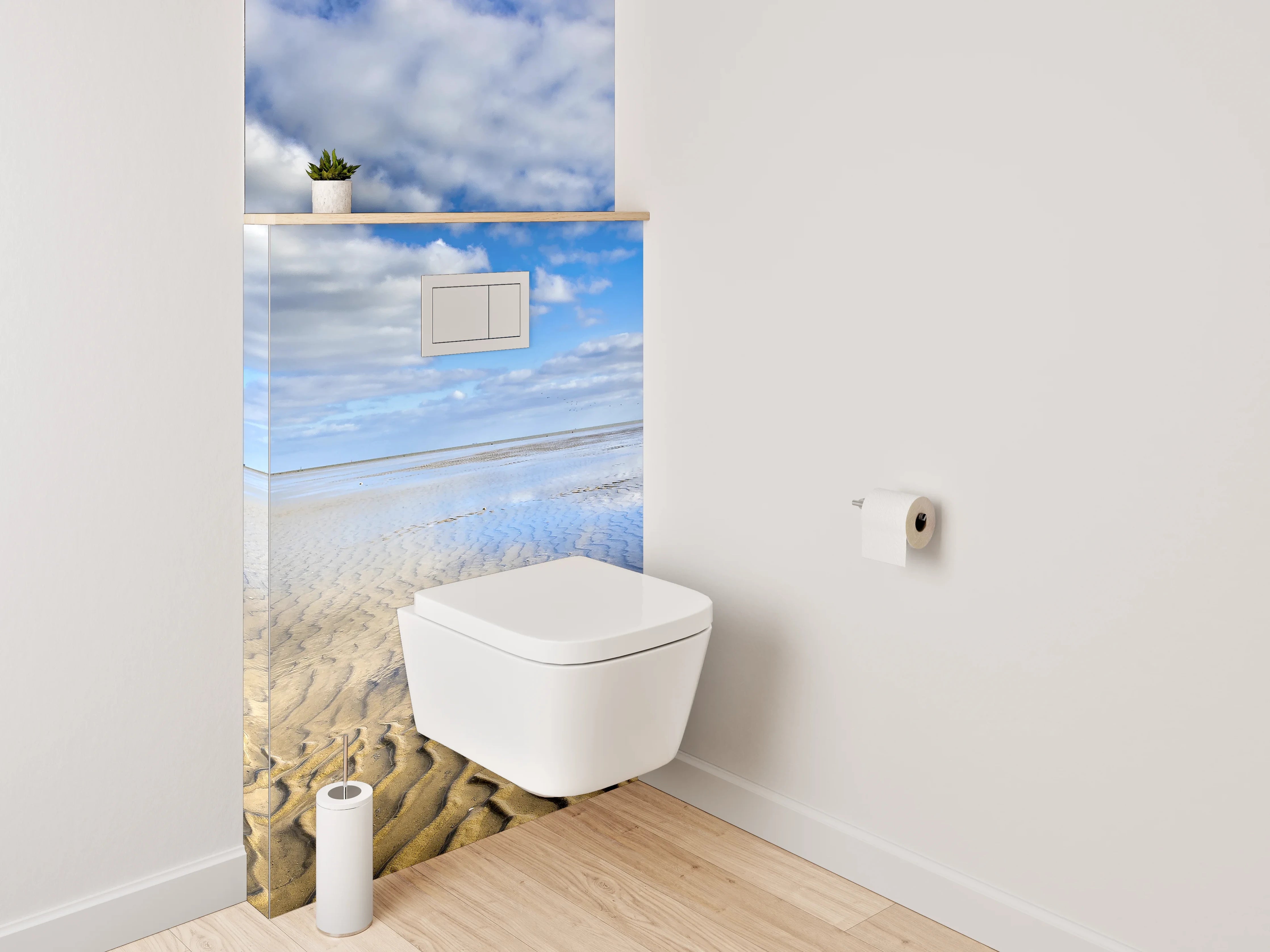 WC-Rückwand - Sandstrand und Wolken am Meer