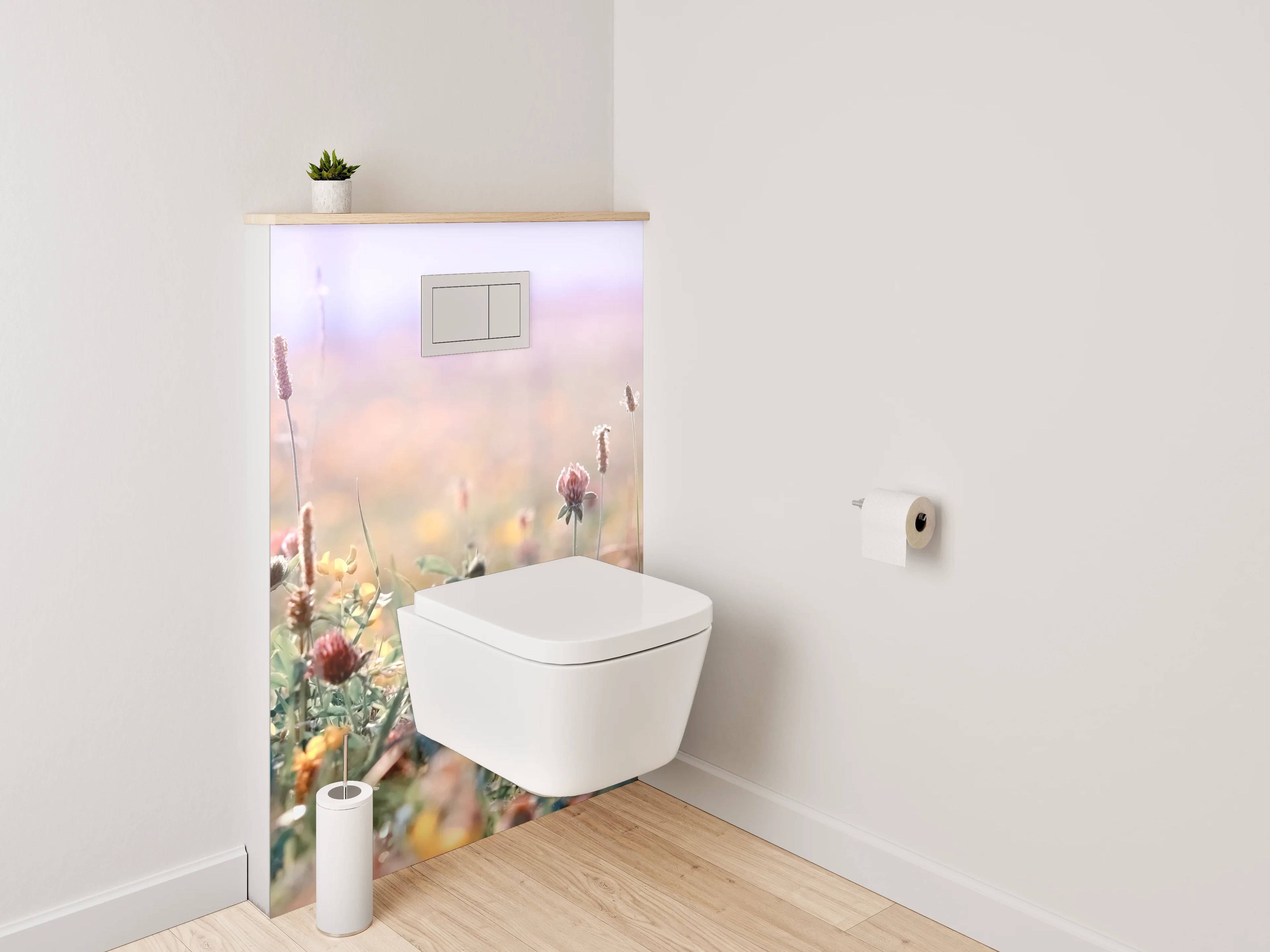 WC-Rückwand - Sanfte Wildblumenwiese im Morgenlicht