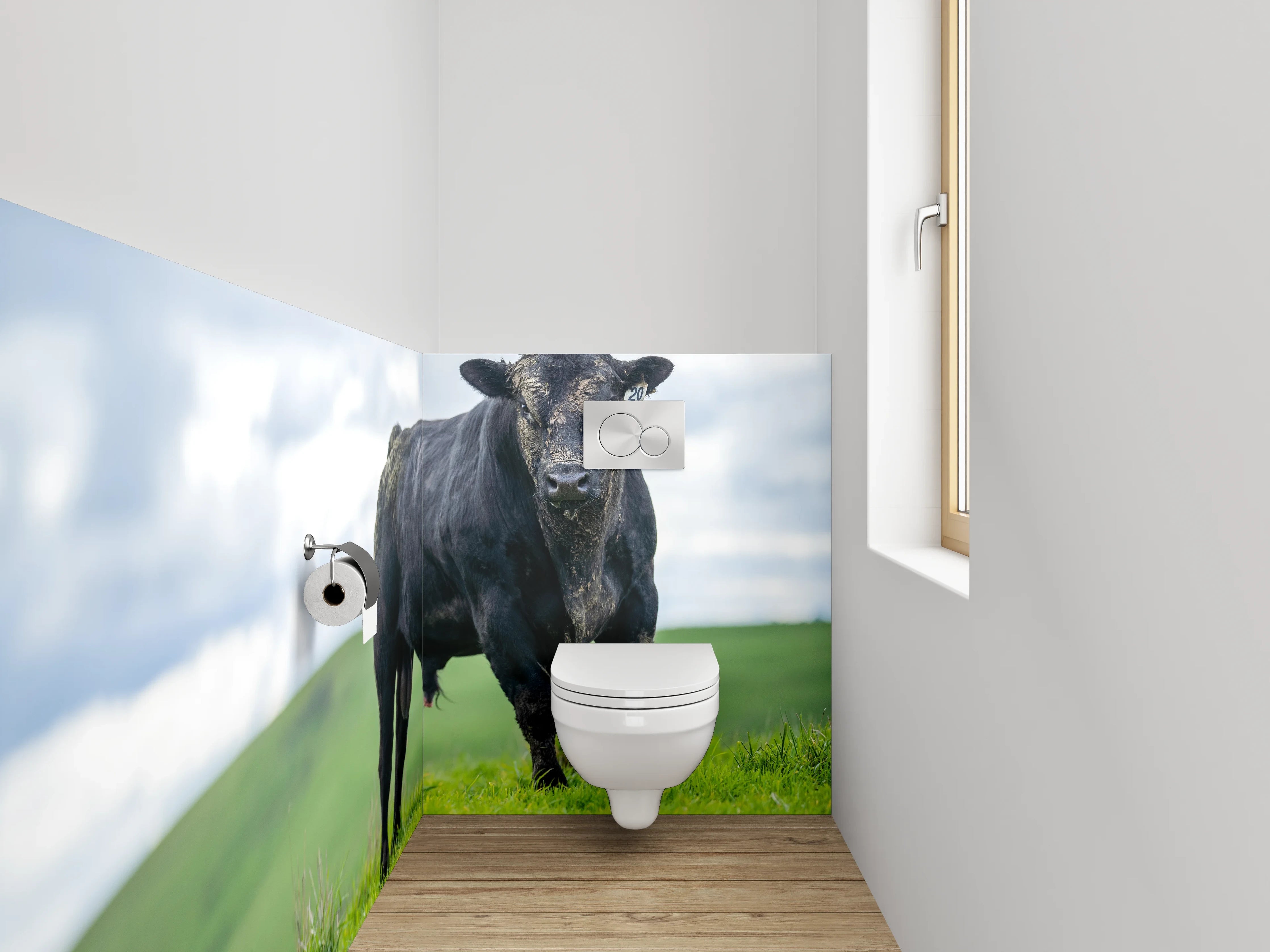WC-Rückwand - Schwarzer Bulle auf grüner Weide