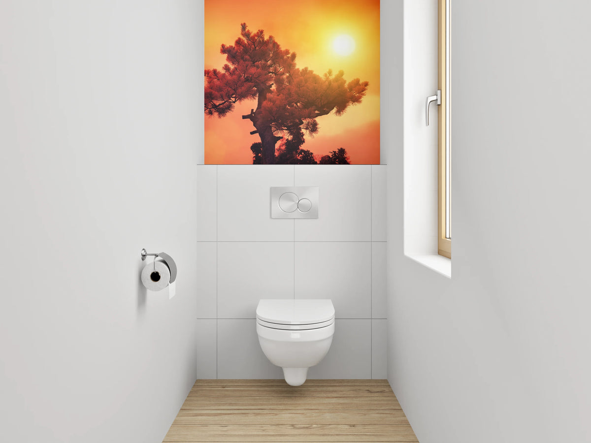 WC-Rückwand - Sonnenuntergang über Kiefernbaum Fotokunst