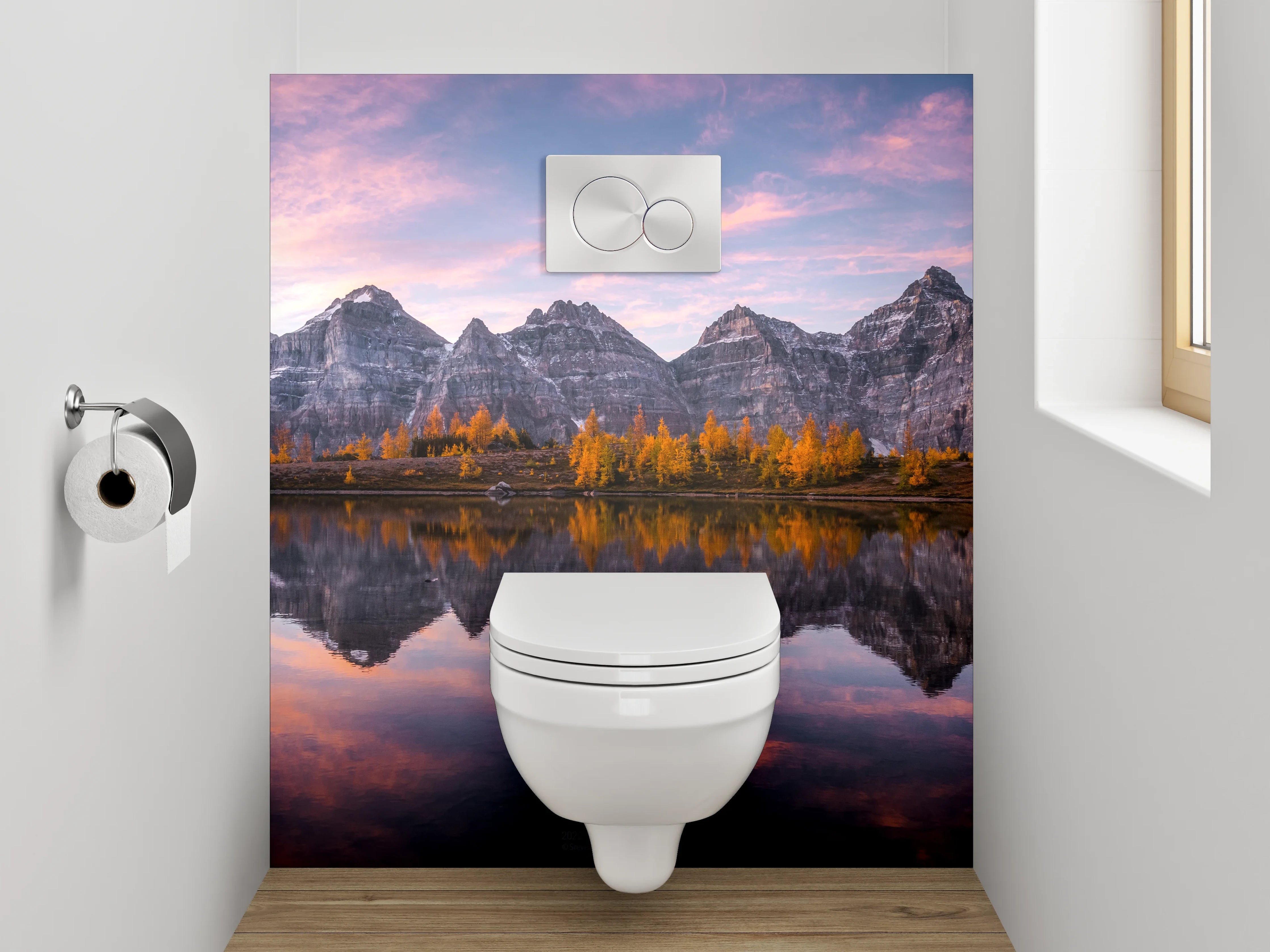 WC-Rückwand - Spiegelung am Gebirgssee Sonnenuntergang