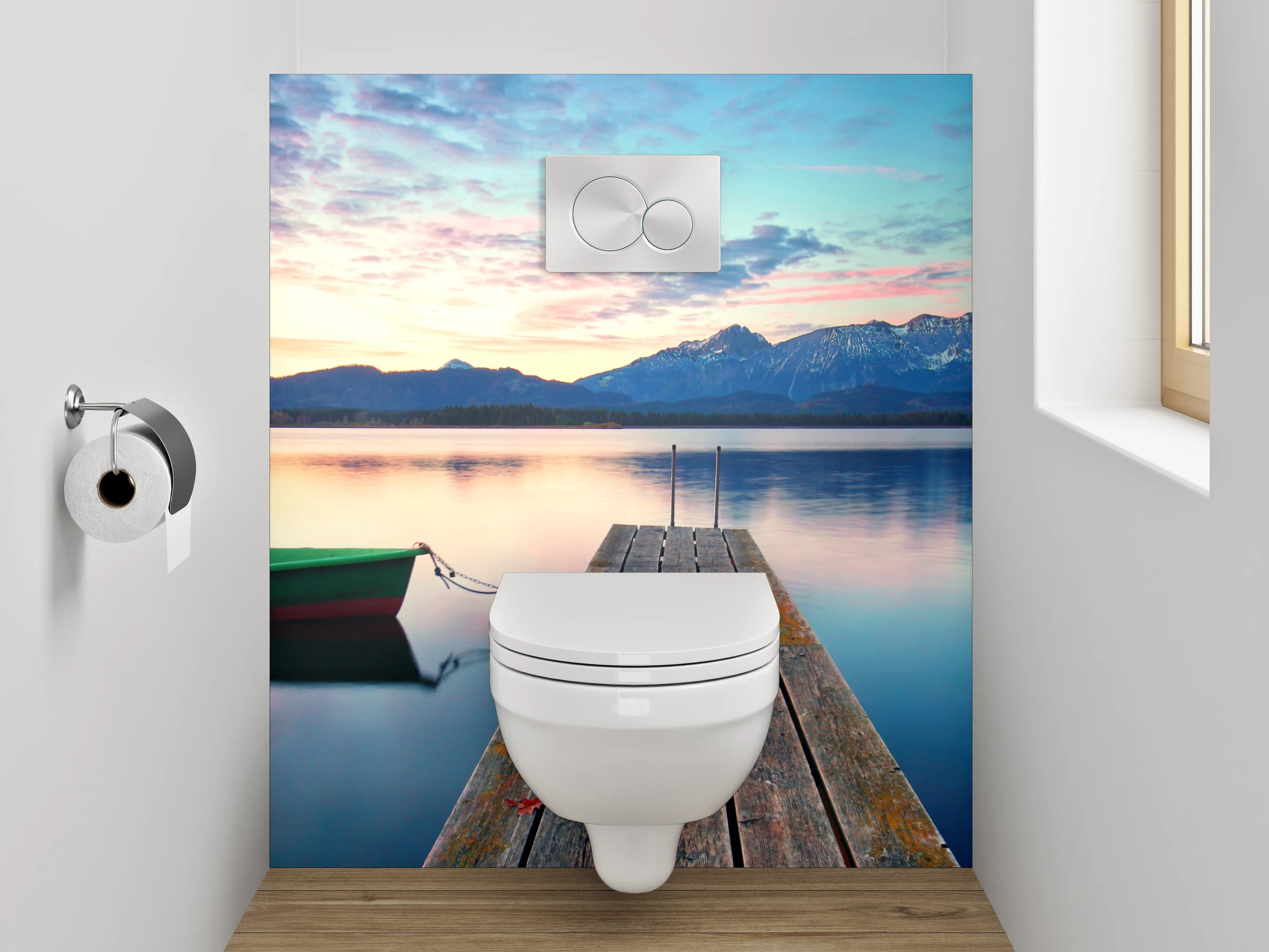 WC-Rückwand - Steg am See mit Alpenpanorama