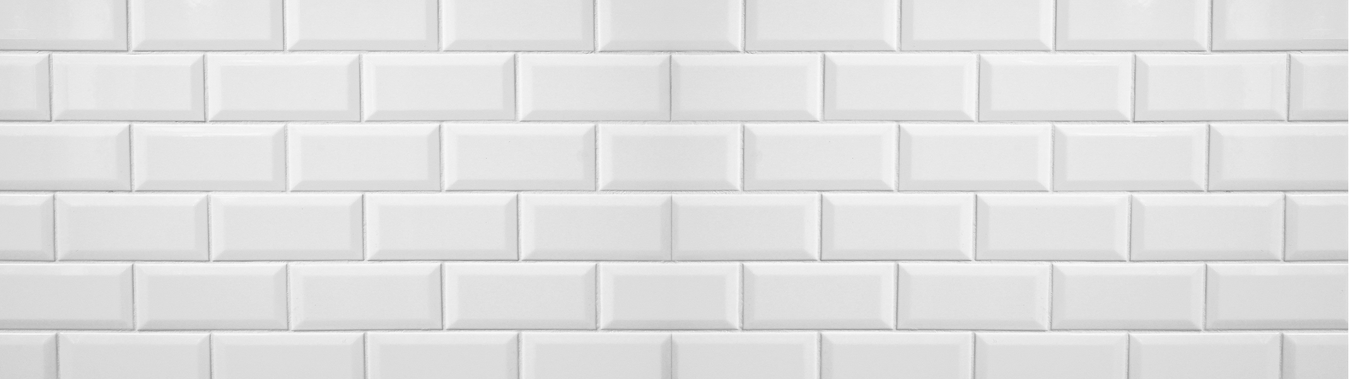 WC-Rückwand-Weiße Metro-Fliesenmuster Badezimmer-Design
