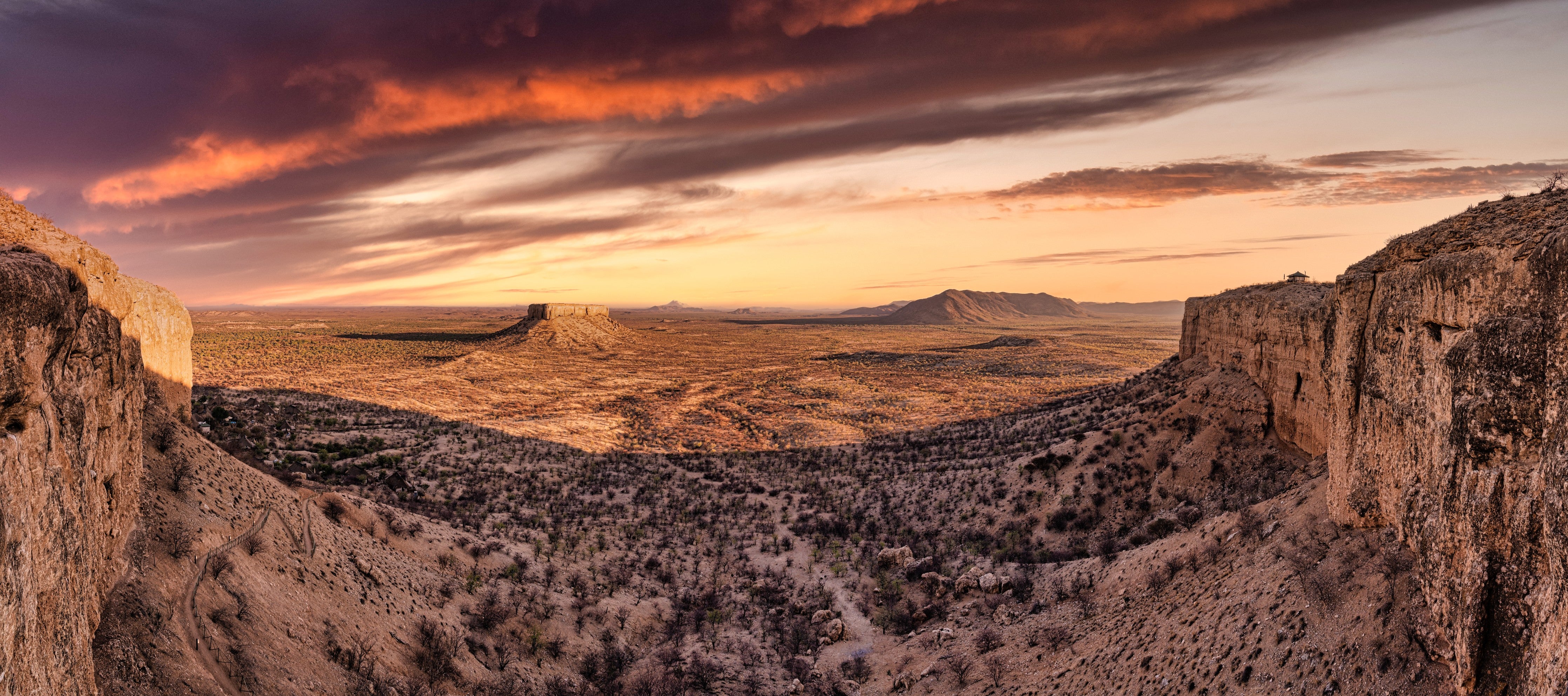 WC-Rückwand-Wüstenlandschaft bei Sonnenuntergang Panorama