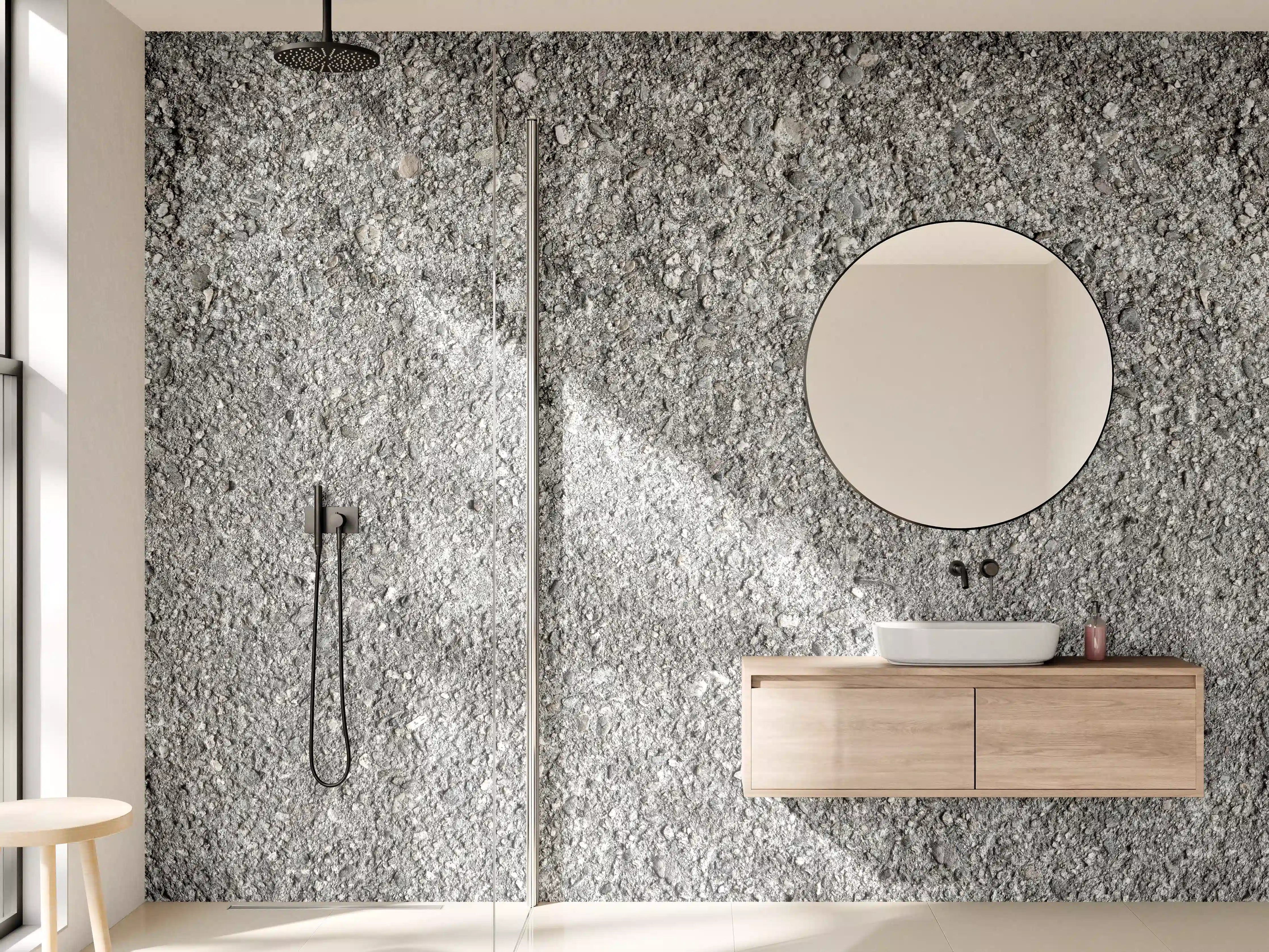 Wandverkleidung Bad - Alte felsige Betonwand